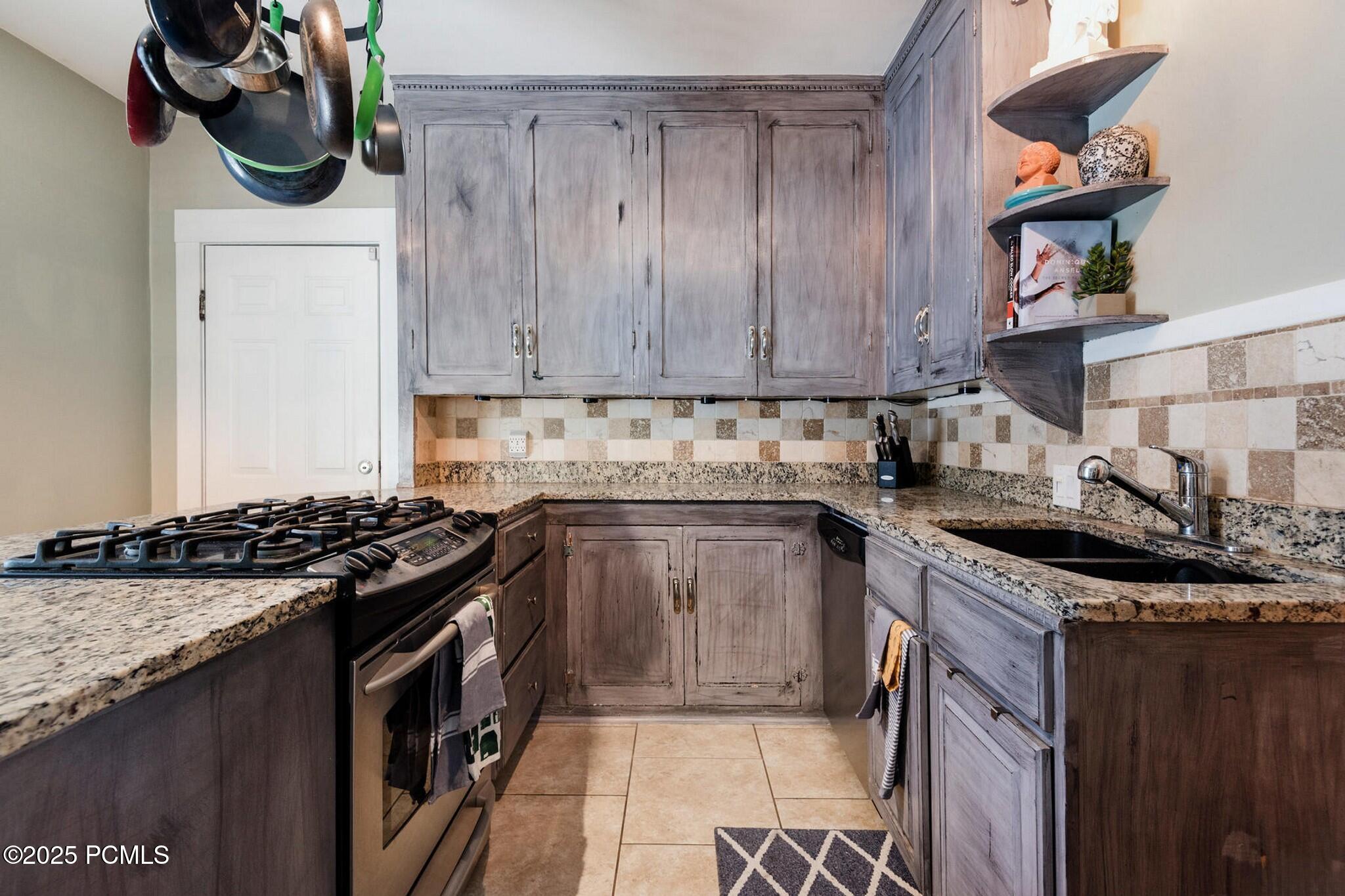 211 N 200 W, Salt Lake City, Utah image 3