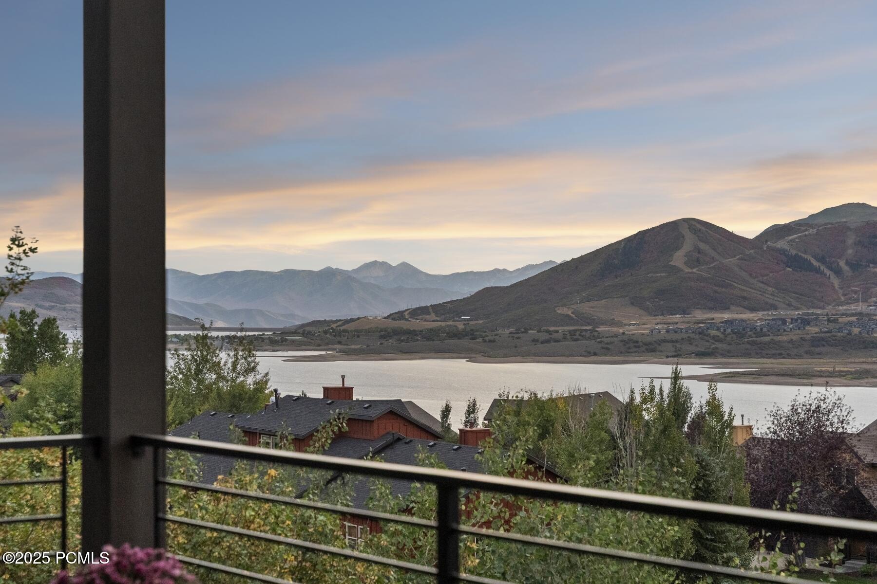 Kamas, Utah 84036, United States, 5 Bedrooms Bedrooms, ,5 BathroomsBathrooms,Residential,Active,215455