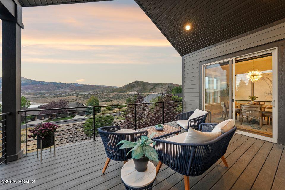 Kamas, Utah 84036, United States, 5 Bedrooms Bedrooms, ,5 BathroomsBathrooms,Residential,Active,215455