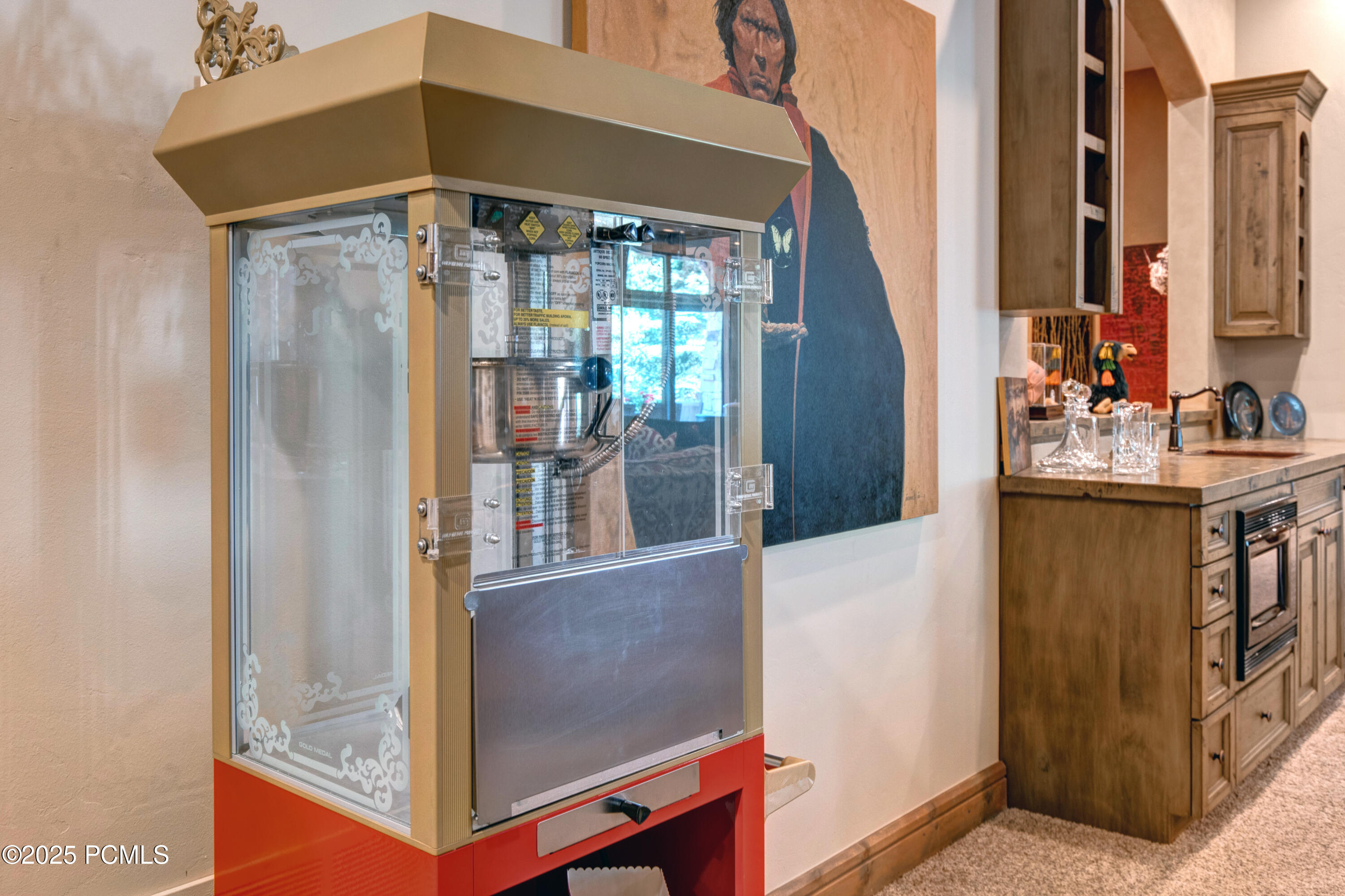 Park City, Utah 84060, United States, 7 Bedrooms Bedrooms, ,9 BathroomsBathrooms,Residential,Active,189502