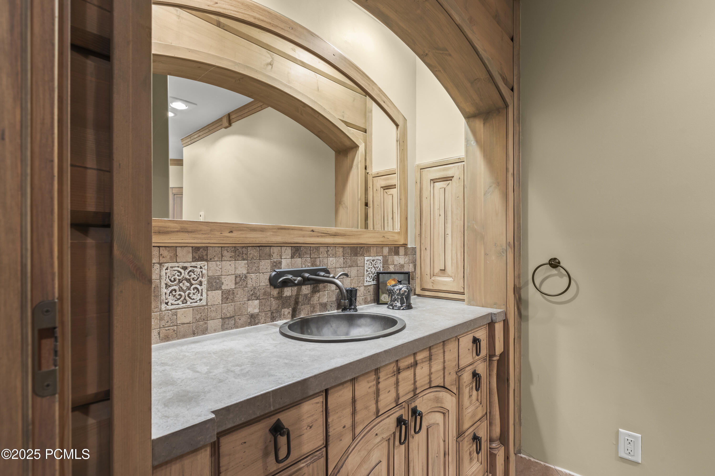 Park City, Utah 84060, United States, 7 Bedrooms Bedrooms, ,9 BathroomsBathrooms,Residential,Active,189502