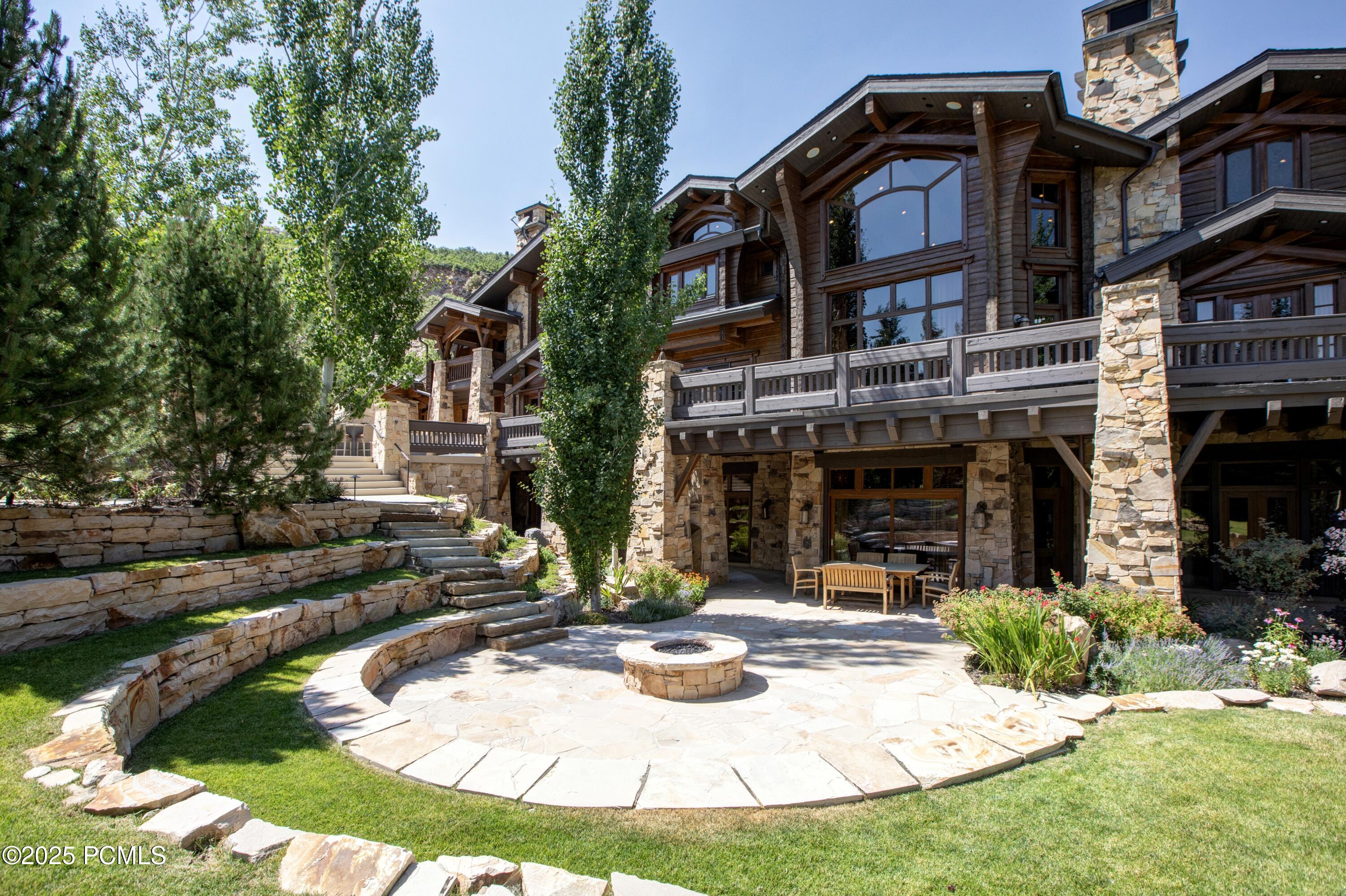 Park City, Utah 84060, United States, 7 Bedrooms Bedrooms, ,9 BathroomsBathrooms,Residential,Active,189502