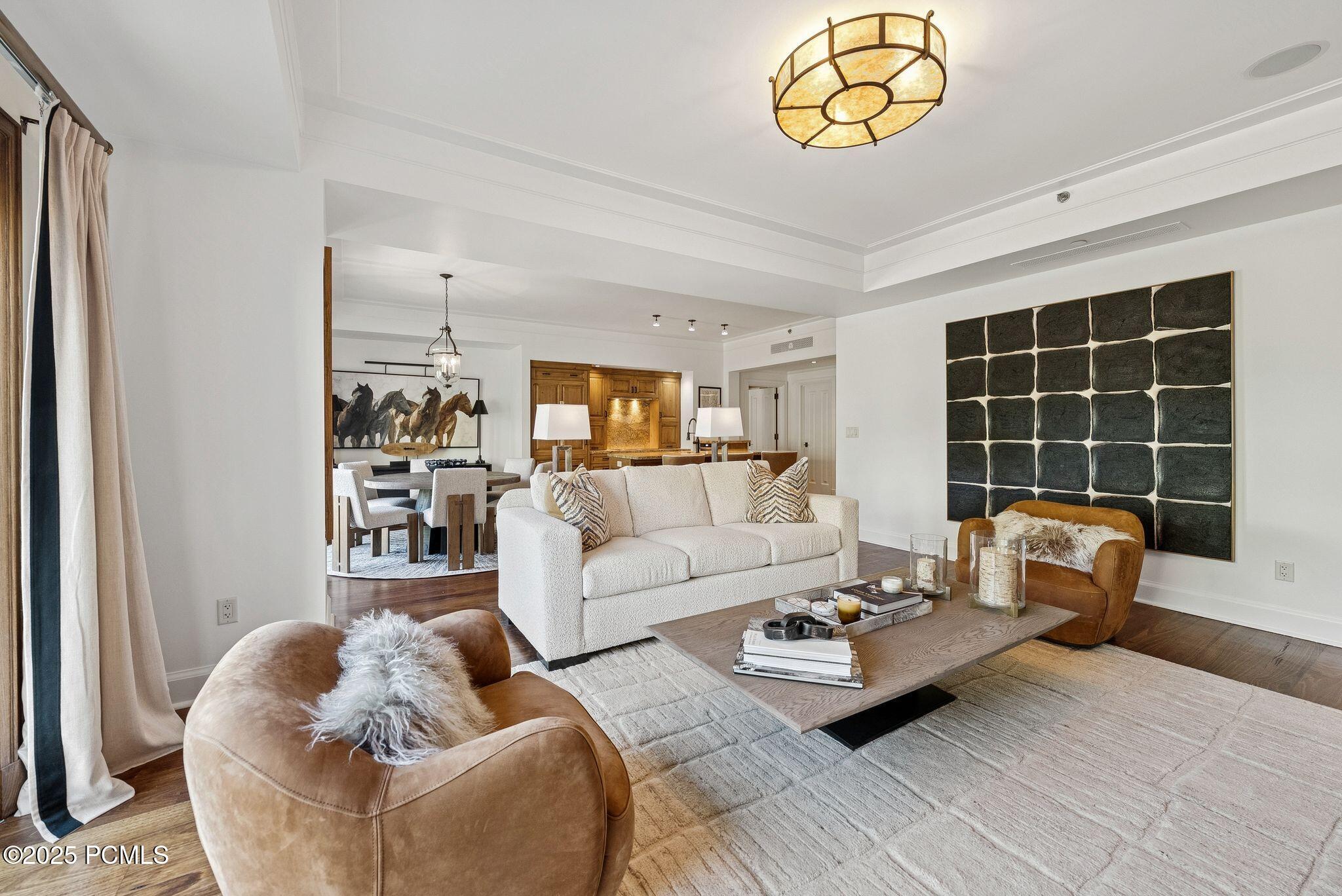 Park City, Utah 84060, United States, 2 Bedrooms Bedrooms, ,3 BathroomsBathrooms,Residential,Active,176620