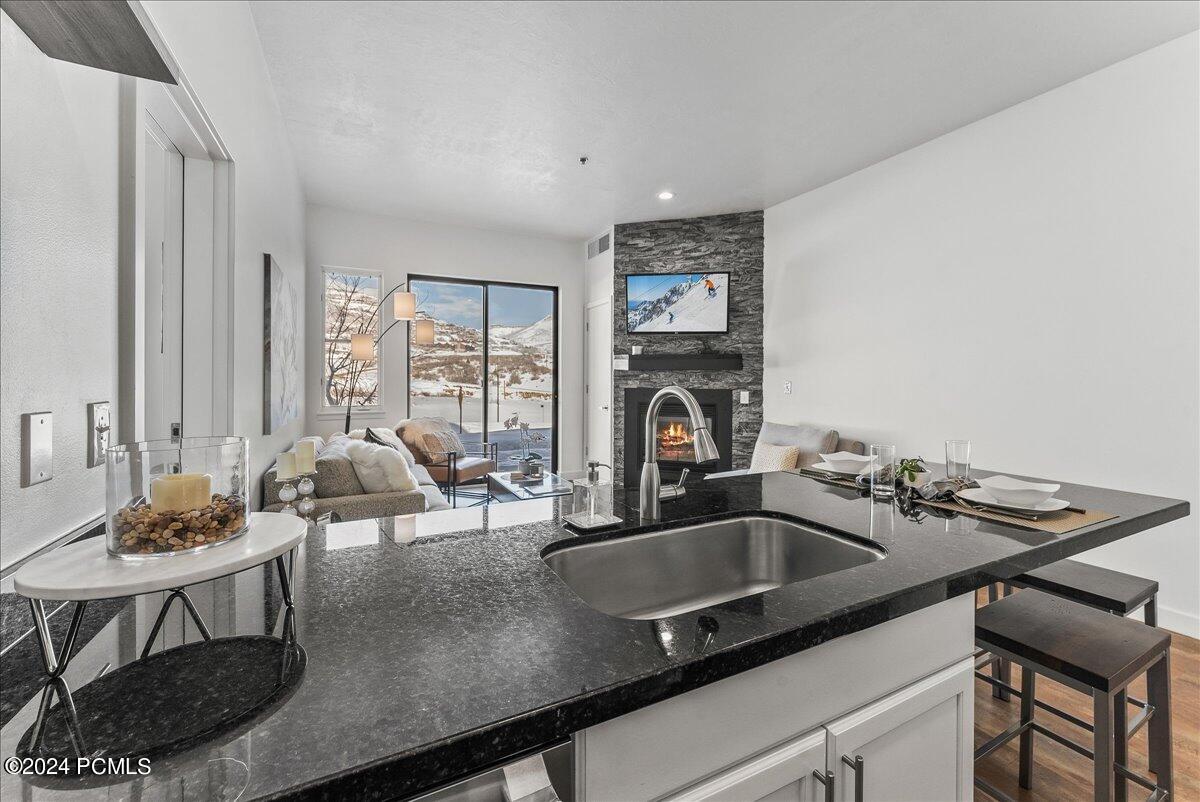 Heber City, Utah 84032, United States, 1 Bedroom Bedrooms, ,2 BathroomsBathrooms,Residential,Active,66661