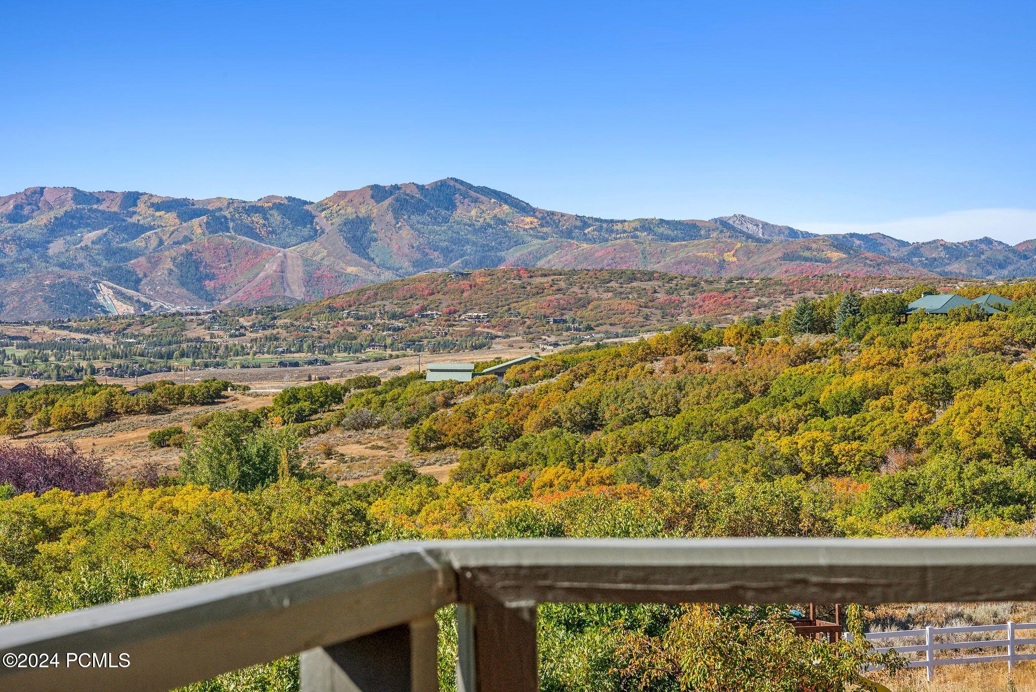 Park City, Utah 84098, United States, 4 Bedrooms Bedrooms, ,5 BathroomsBathrooms,Residential,Pending,42870