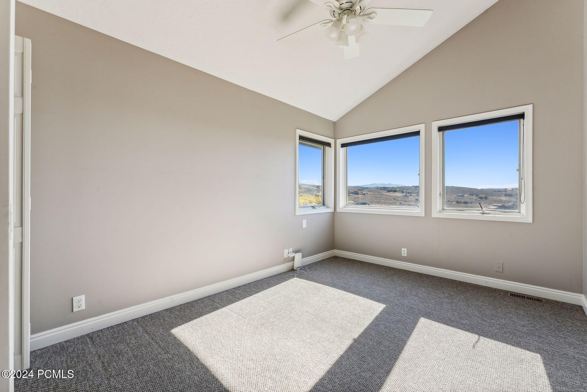 Park City, Utah 84098, United States, 4 Bedrooms Bedrooms, ,5 BathroomsBathrooms,Residential,Pending,42870