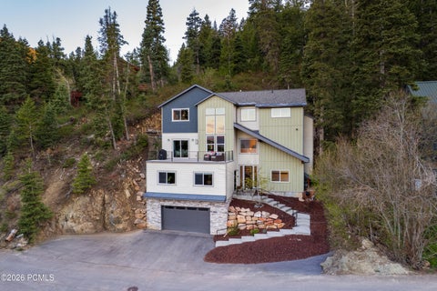 Homes For Sale - 110 Paradise Road<br/> Summit County, Park City, UT 84098
