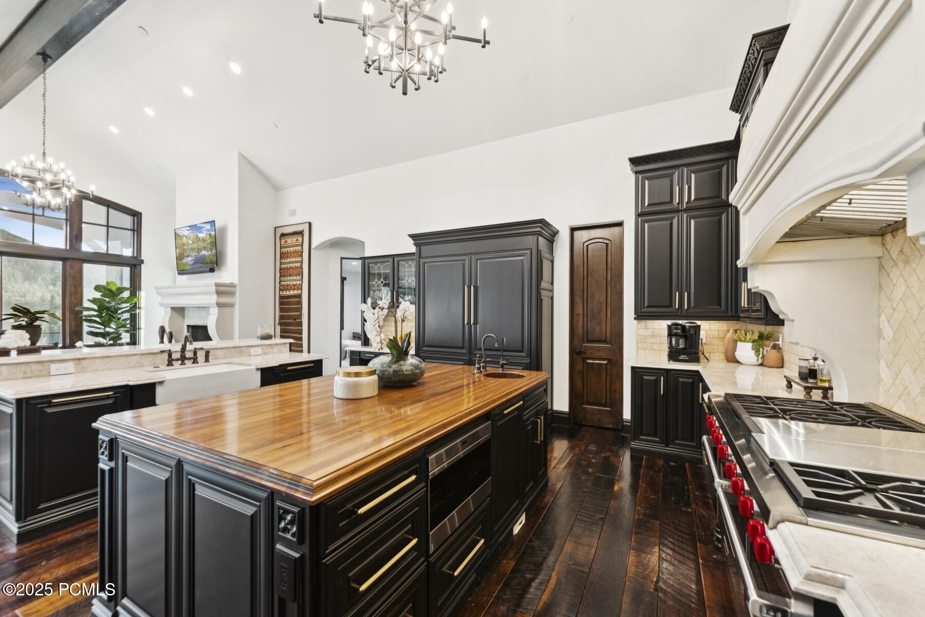 Park City, Utah 84098, United States, 4 Bedrooms Bedrooms, ,5 BathroomsBathrooms,Residential,Active,172349