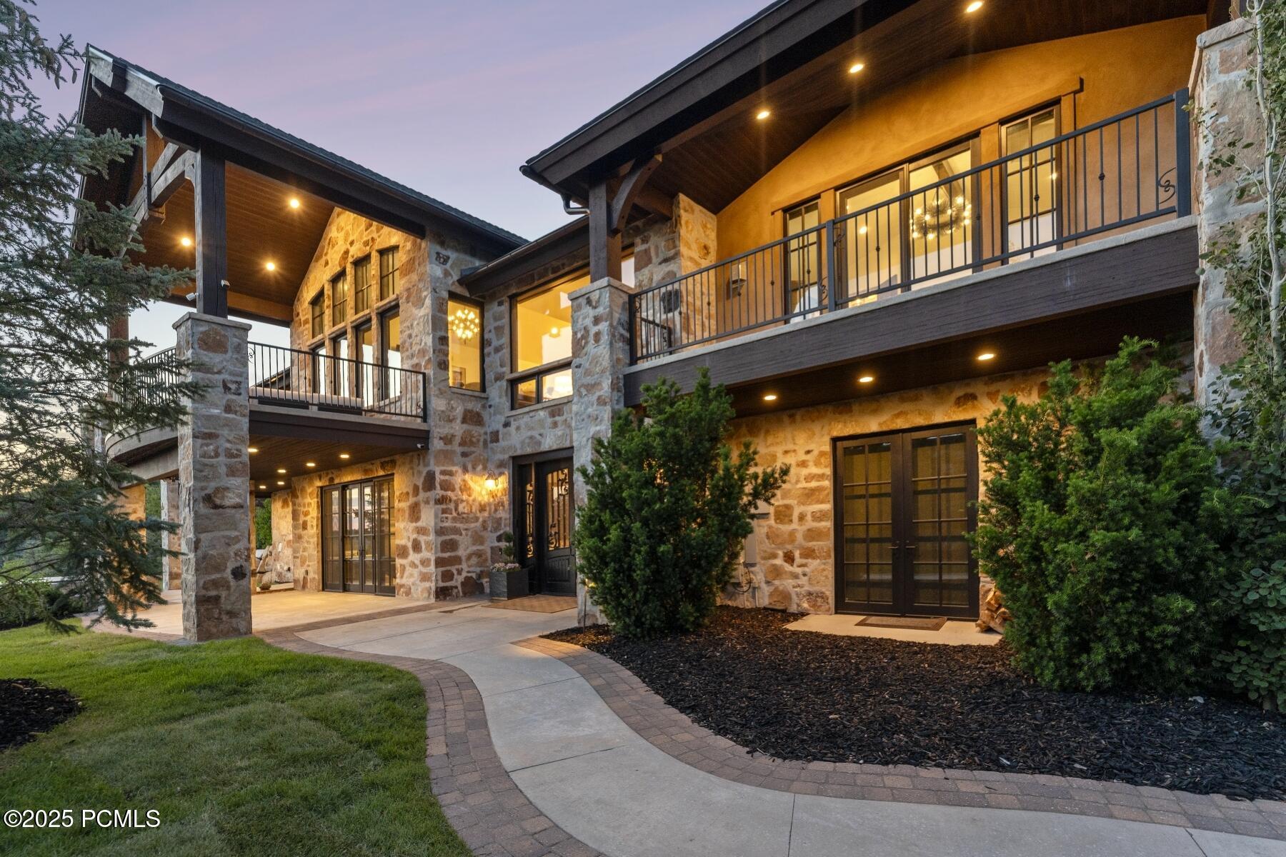 Park City, Utah 84098, United States, 4 Bedrooms Bedrooms, ,5 BathroomsBathrooms,Residential,Active,172349