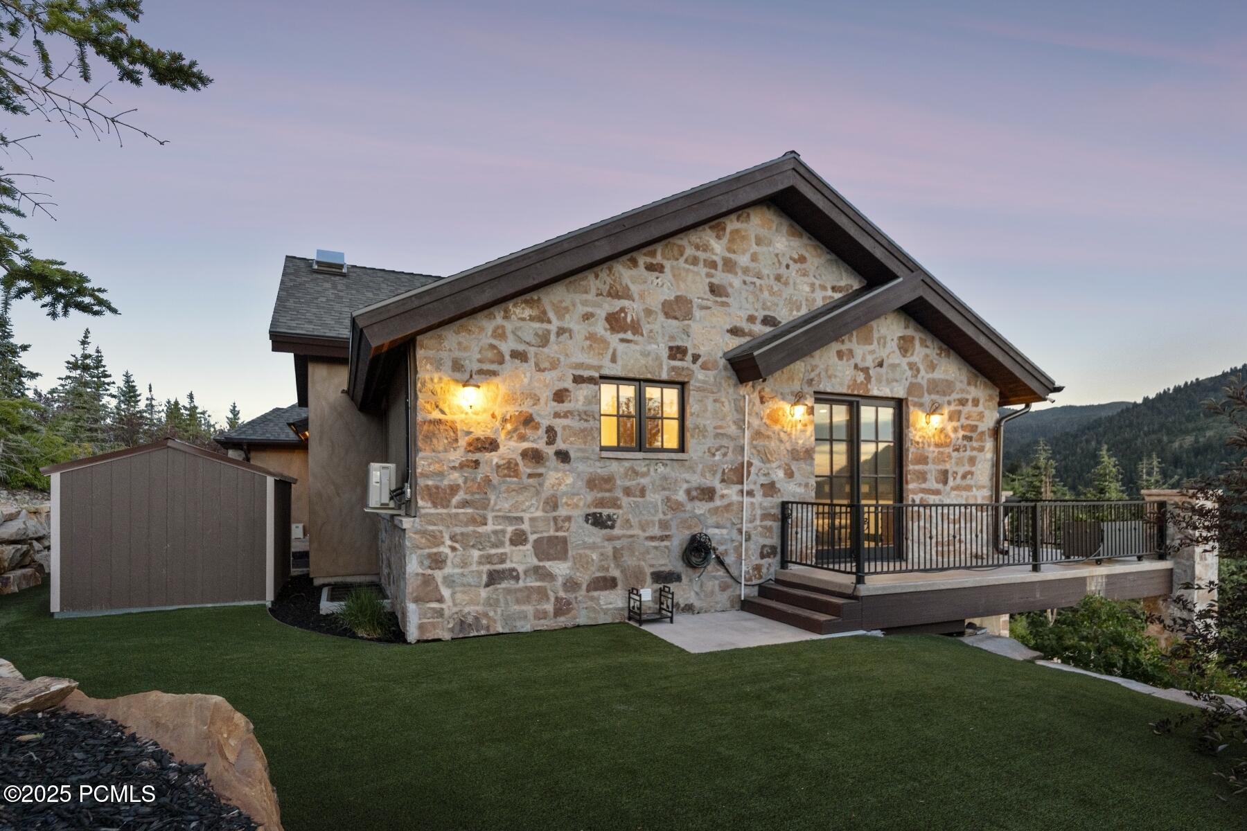 Park City, Utah 84098, United States, 4 Bedrooms Bedrooms, ,5 BathroomsBathrooms,Residential,Active,172349