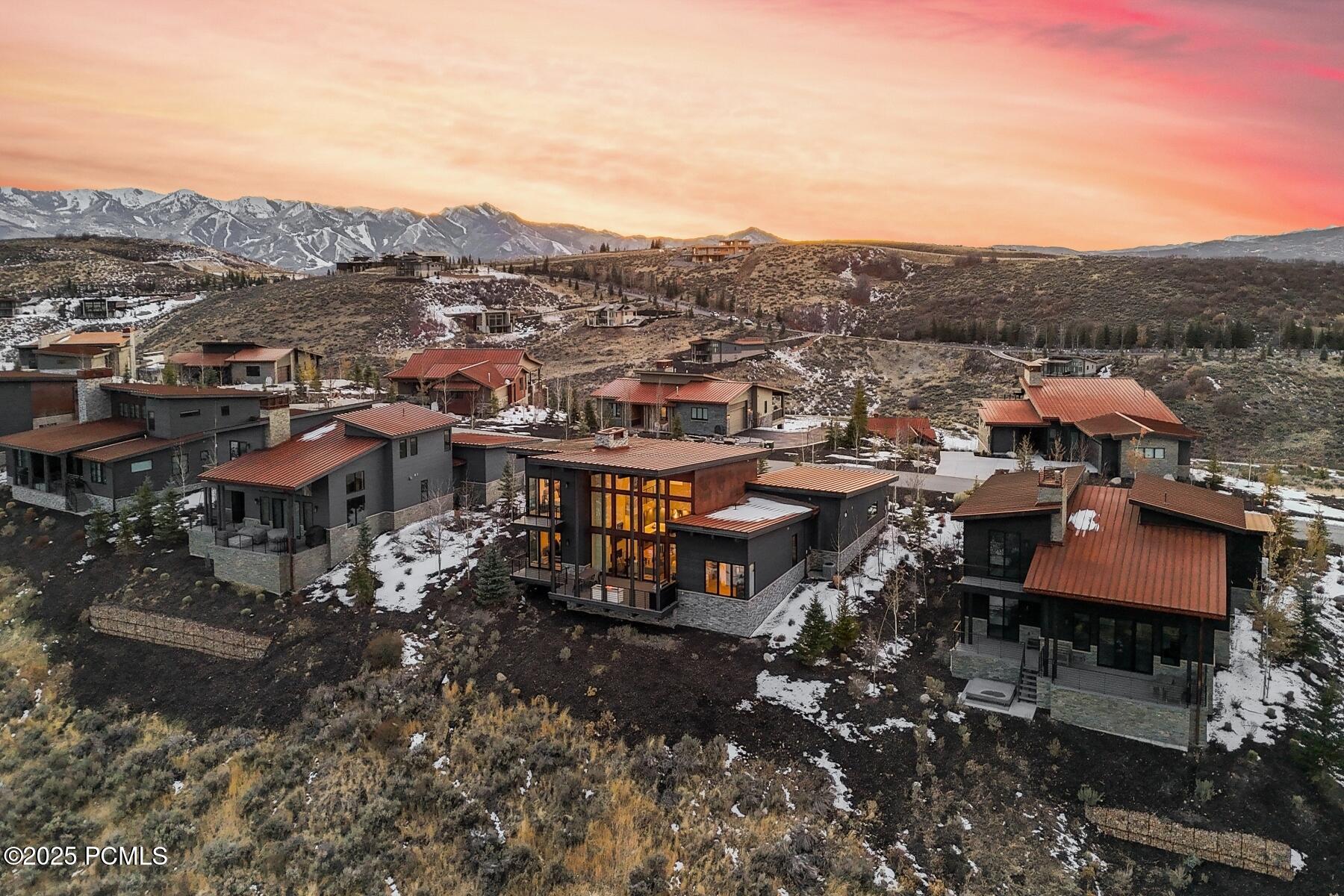 Park City, Utah 84098, United States, 4 Bedrooms Bedrooms, ,4 BathroomsBathrooms,Residential,Pending,80588