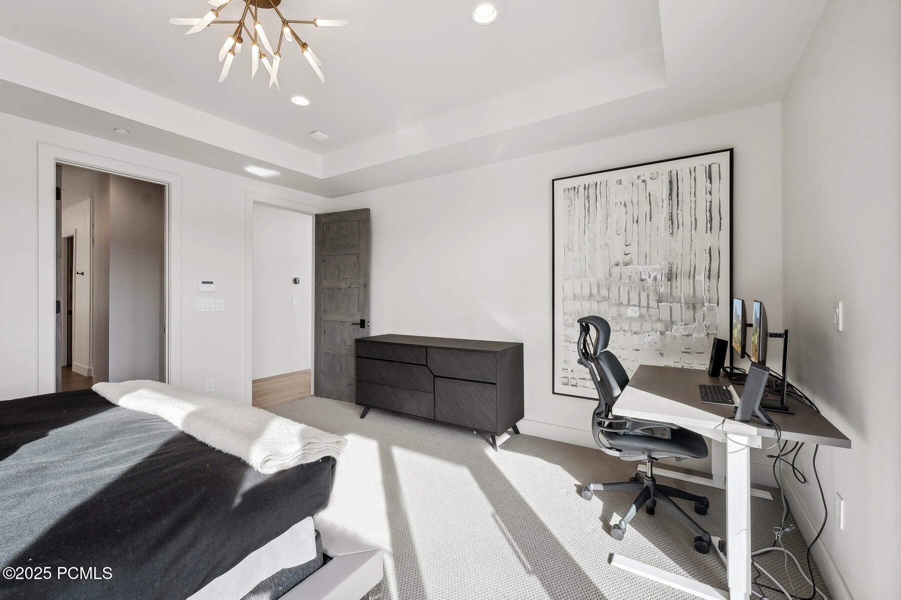 Park City, Utah 84098, United States, 4 Bedrooms Bedrooms, ,4 BathroomsBathrooms,Residential,Pending,80588