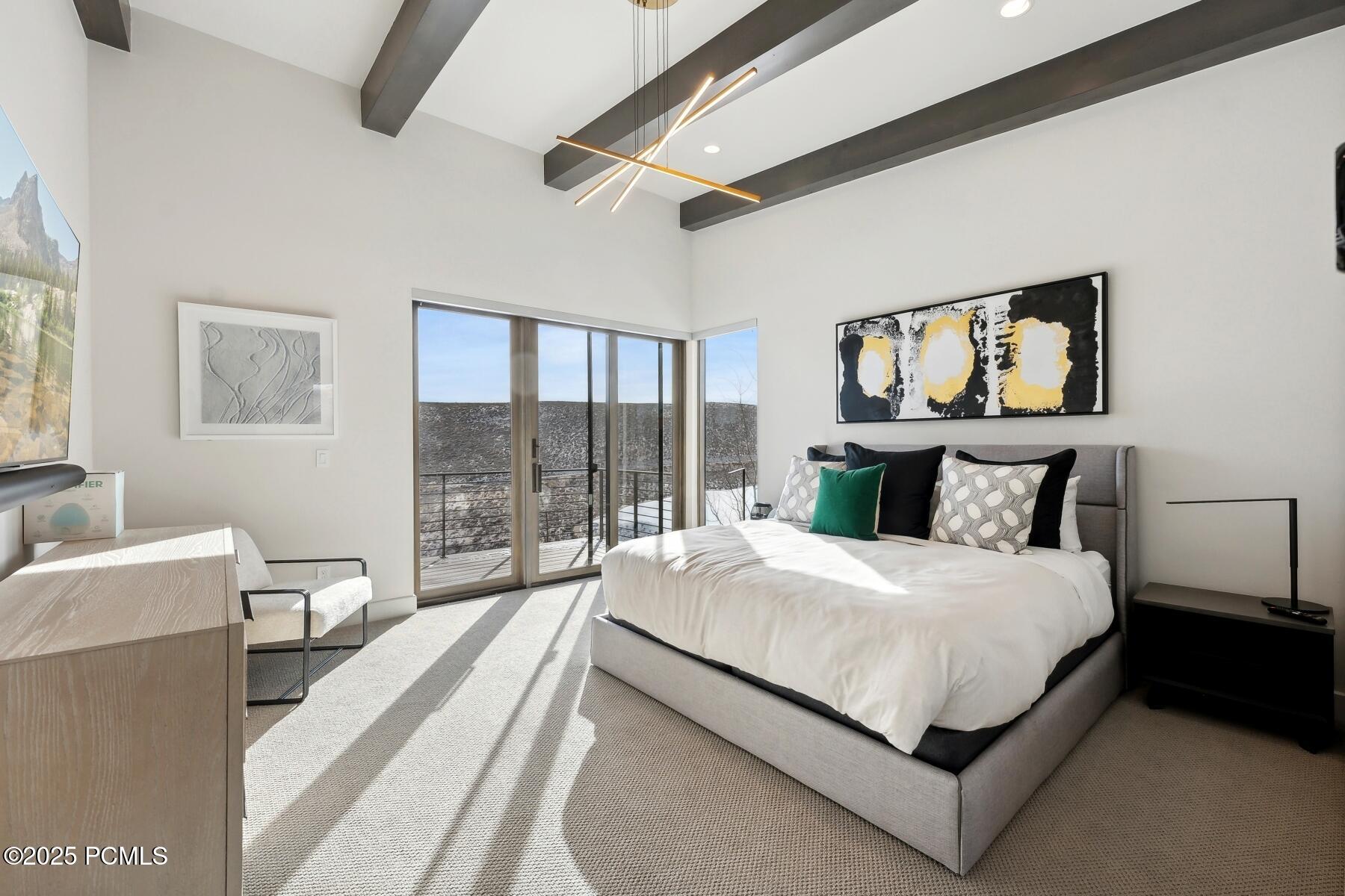 Park City, Utah 84098, United States, 4 Bedrooms Bedrooms, ,4 BathroomsBathrooms,Residential,Pending,80588