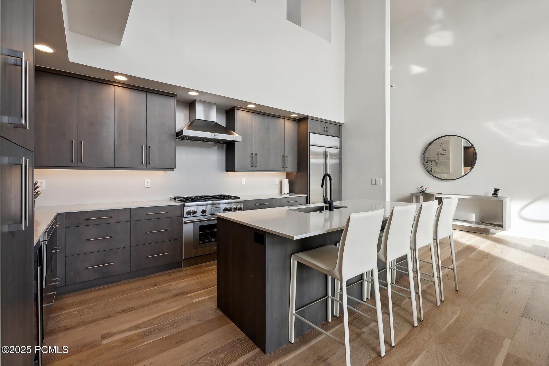 Park City, Utah 84098, United States, 4 Bedrooms Bedrooms, ,4 BathroomsBathrooms,Residential,Pending,80588