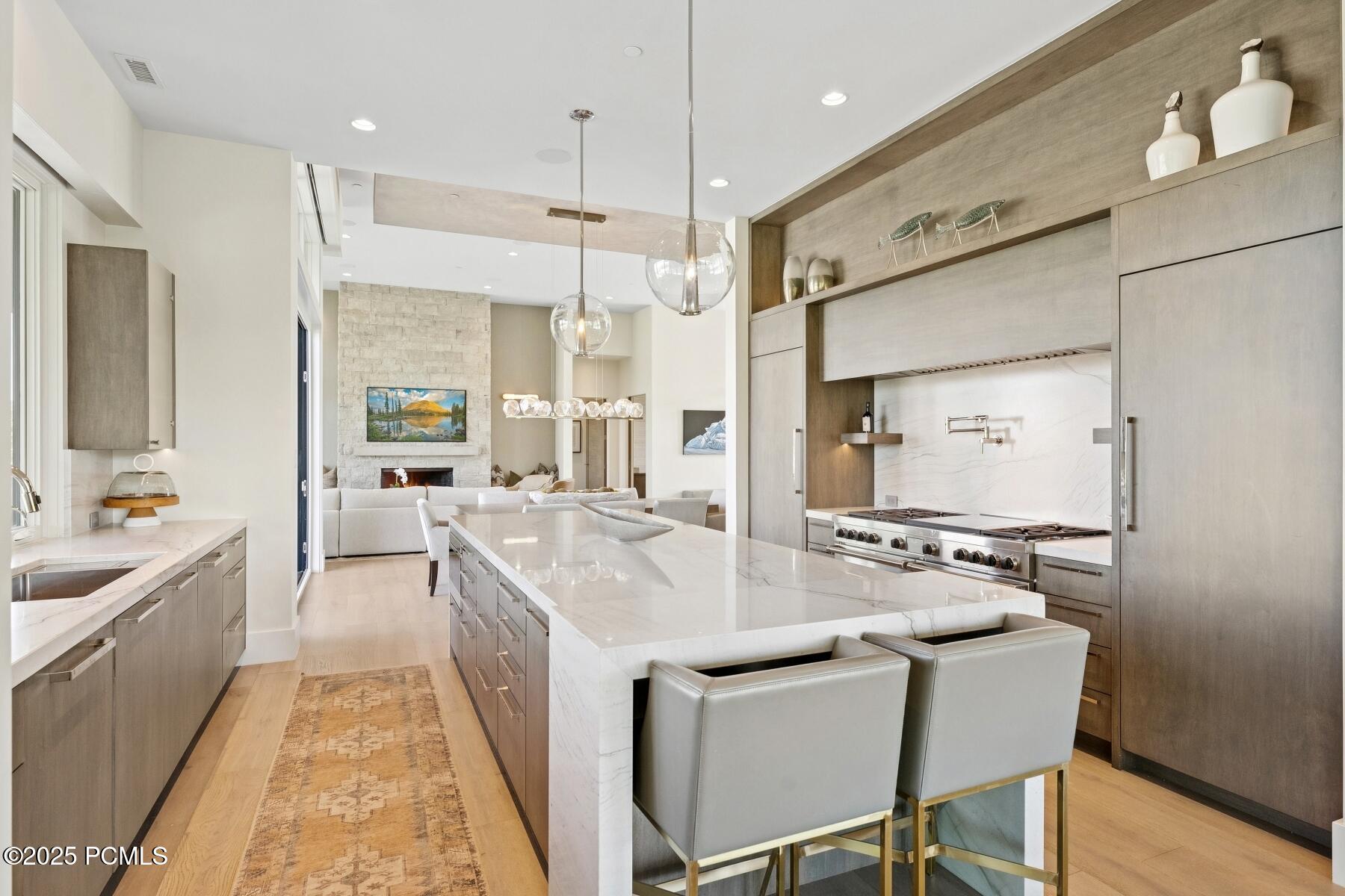 Park City, Utah 84098, United States, 5 Bedrooms Bedrooms, ,6 BathroomsBathrooms,Residential,Active,177392