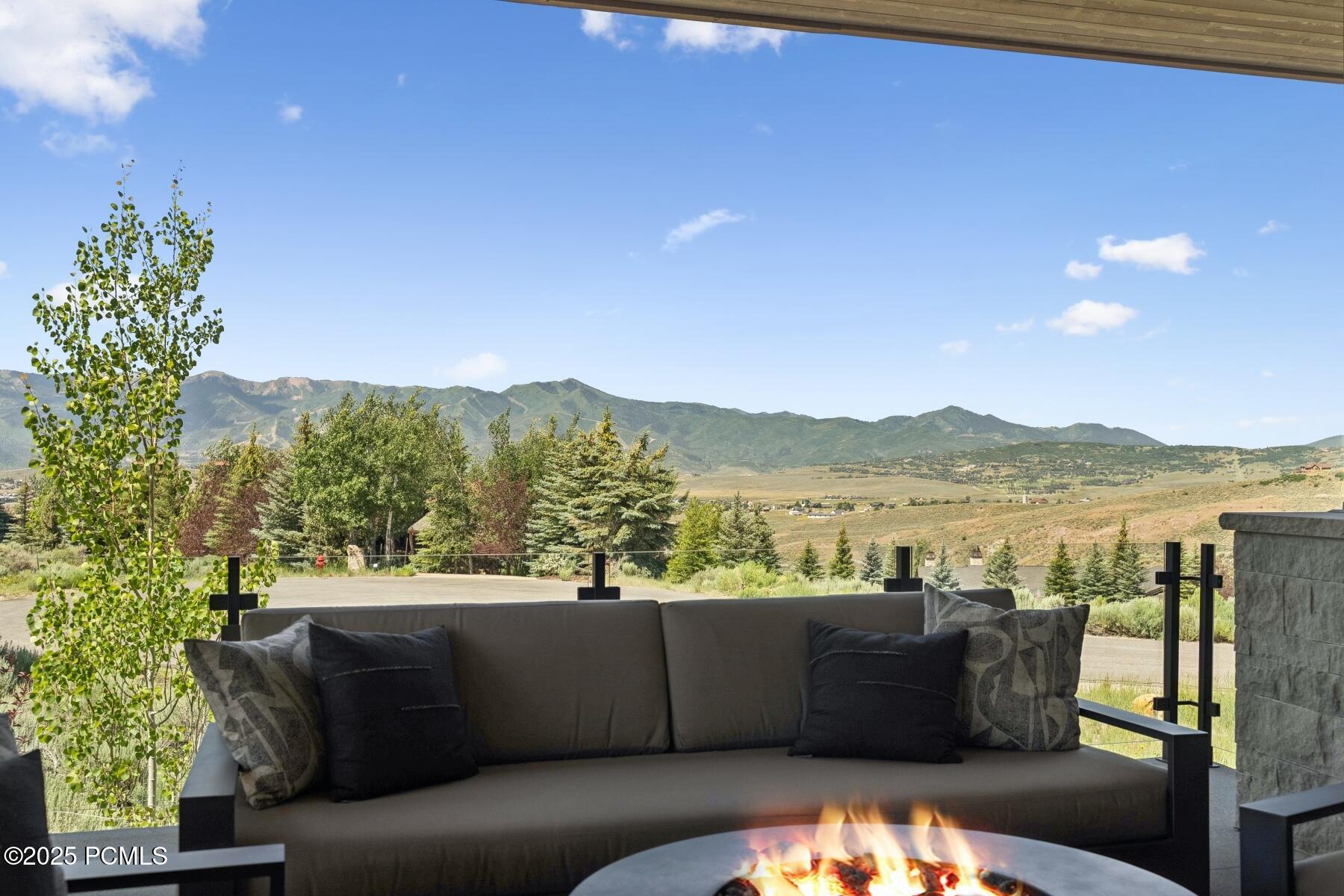 Park City, Utah 84098, United States, 5 Bedrooms Bedrooms, ,6 BathroomsBathrooms,Residential,Active,177392