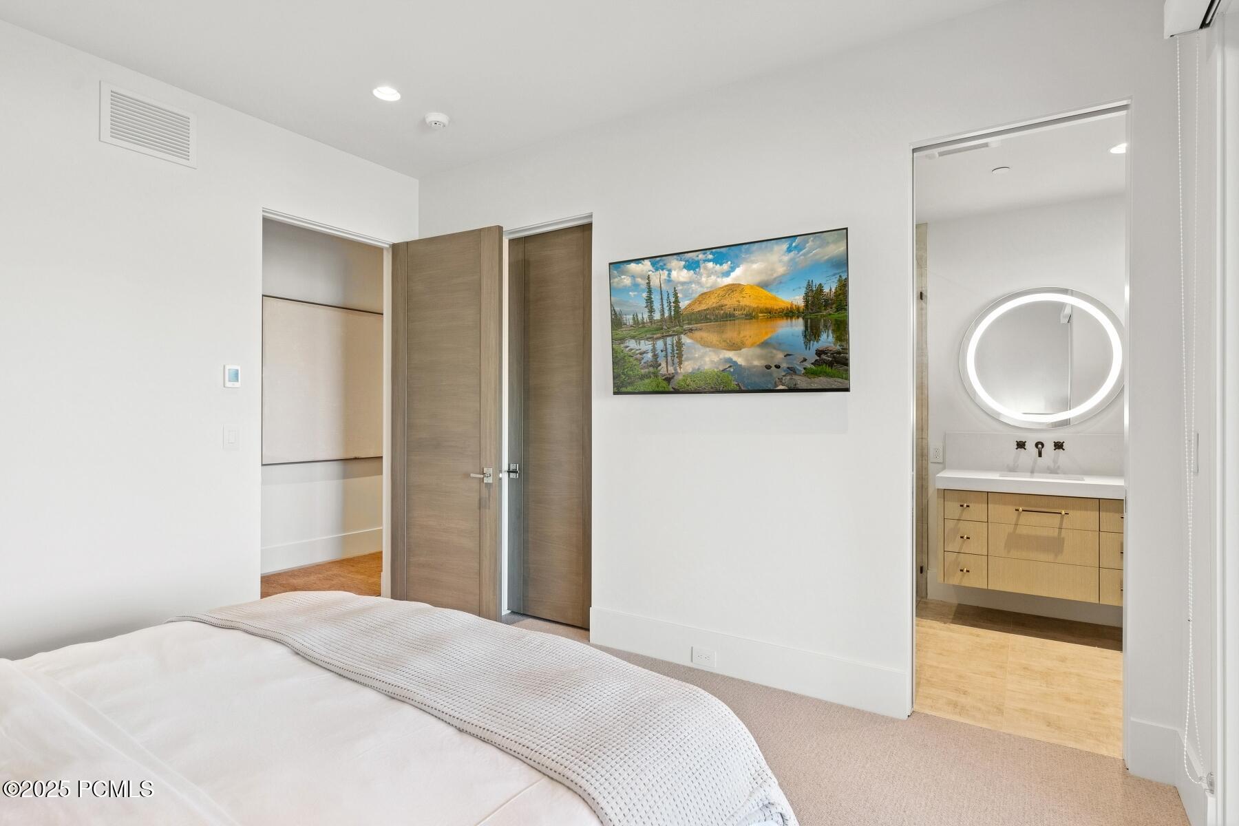 Park City, Utah 84098, United States, 5 Bedrooms Bedrooms, ,6 BathroomsBathrooms,Residential,Active,177392