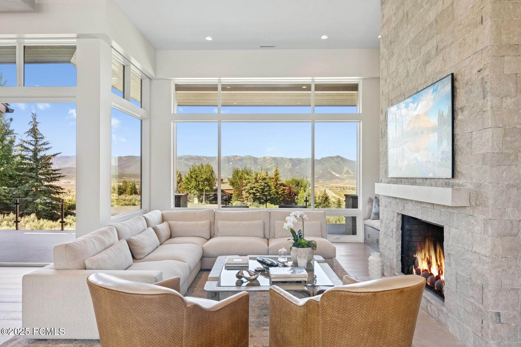 Park City, Utah 84098, United States, 5 Bedrooms Bedrooms, ,6 BathroomsBathrooms,Residential,Active,177392