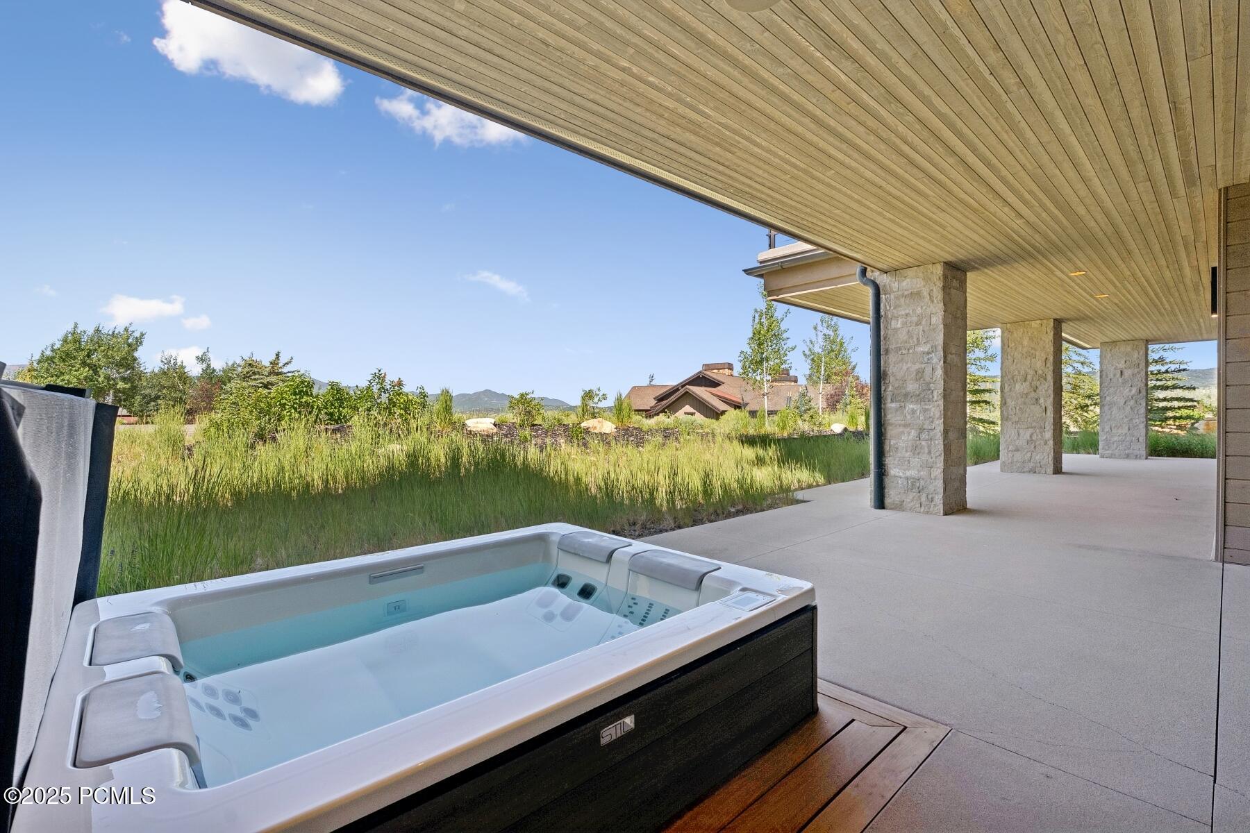 Park City, Utah 84098, United States, 5 Bedrooms Bedrooms, ,6 BathroomsBathrooms,Residential,Active,177392