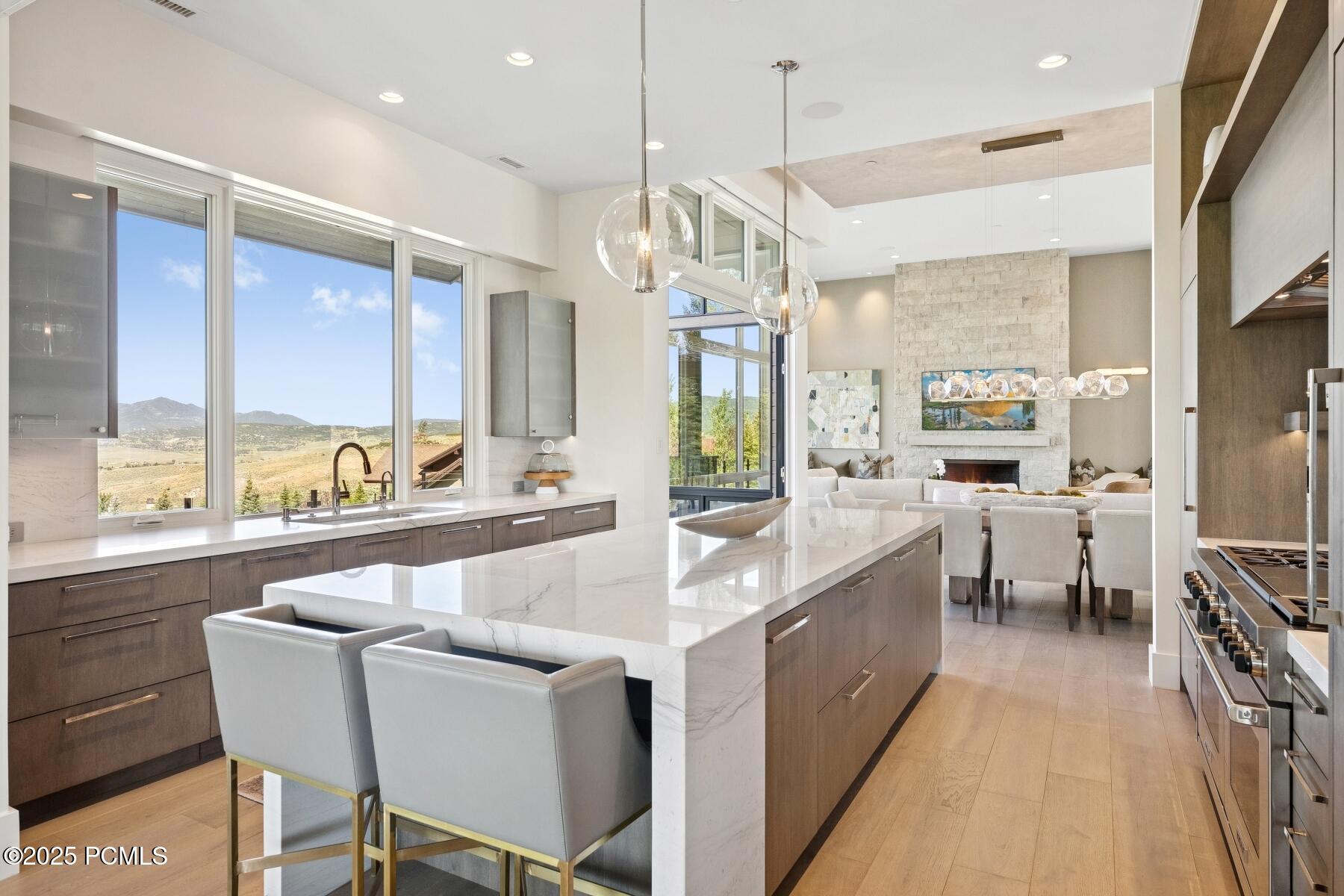 Park City, Utah 84098, United States, 5 Bedrooms Bedrooms, ,6 BathroomsBathrooms,Residential,Active,177392