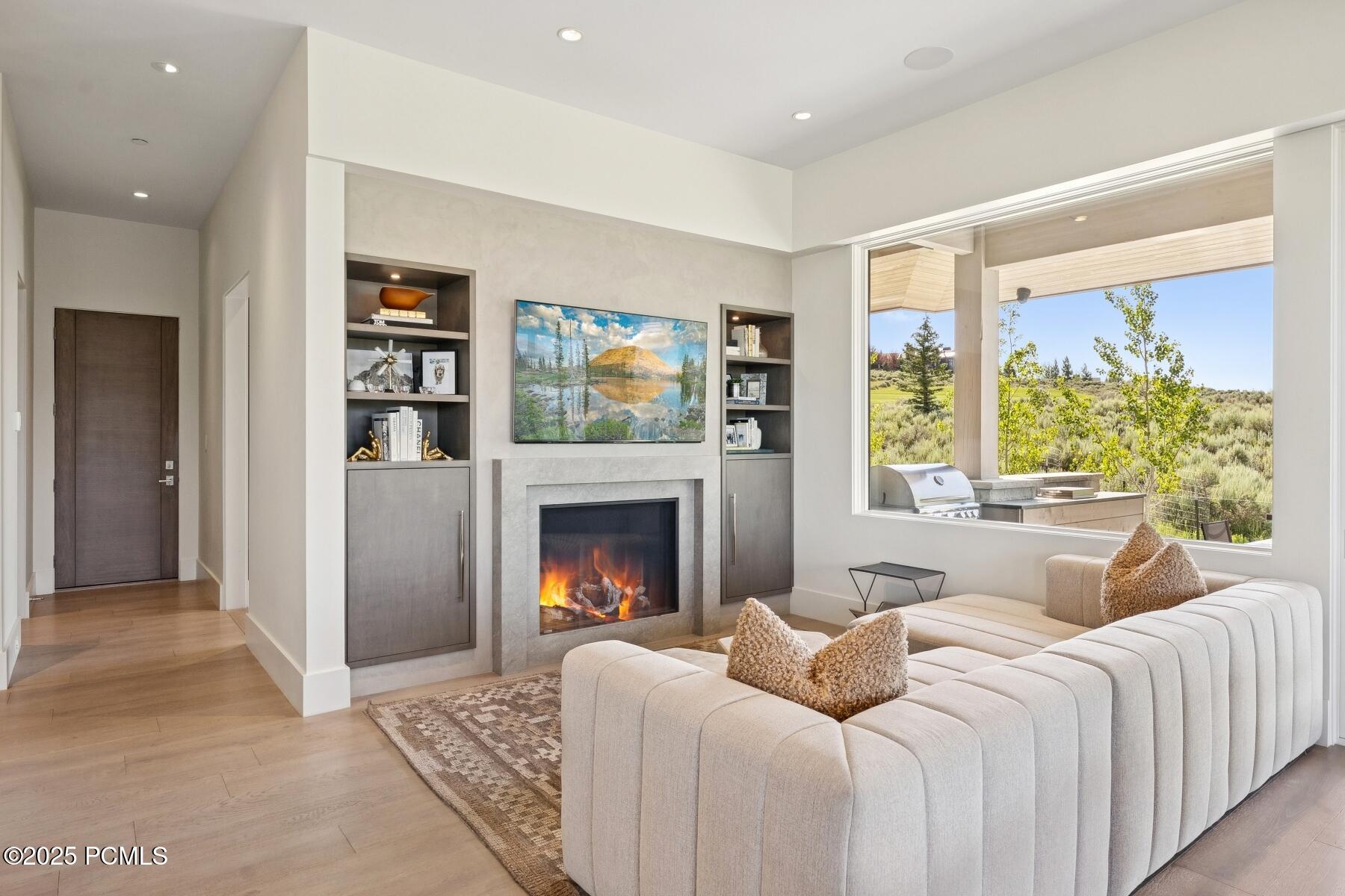 Park City, Utah 84098, United States, 5 Bedrooms Bedrooms, ,6 BathroomsBathrooms,Residential,Active,177392