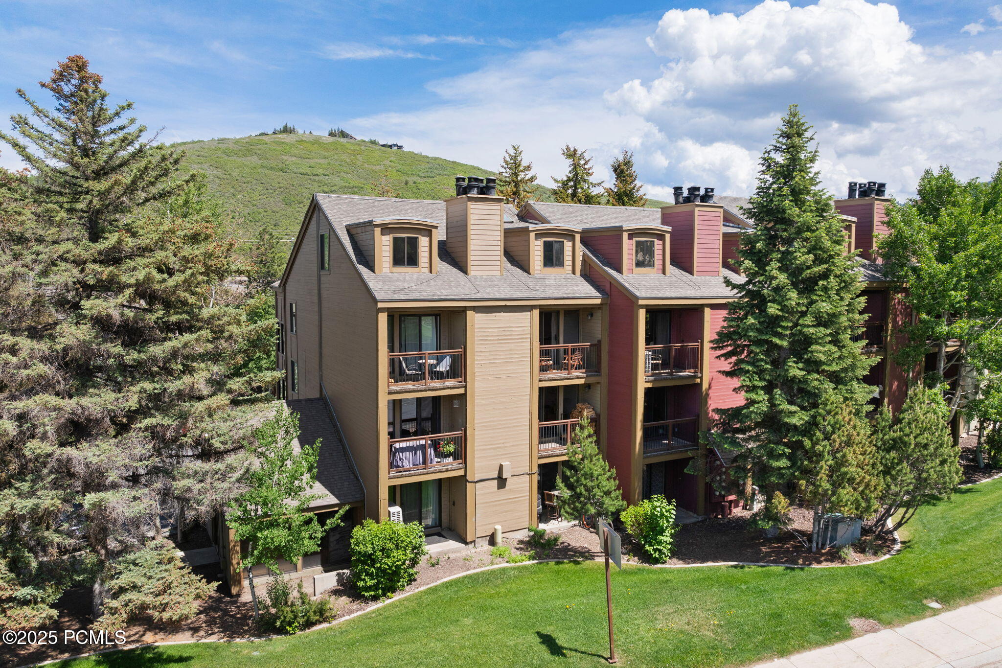 1530 Empire Avenue #216, Park City, Utah image 26