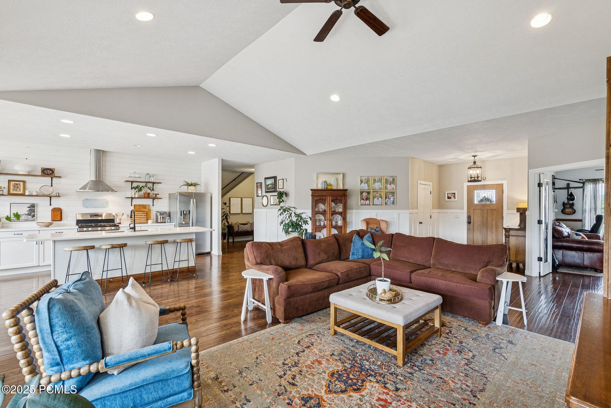 Heber City, Utah 84032, United States, 6 Bedrooms Bedrooms, ,4 BathroomsBathrooms,Residential,Active,177175