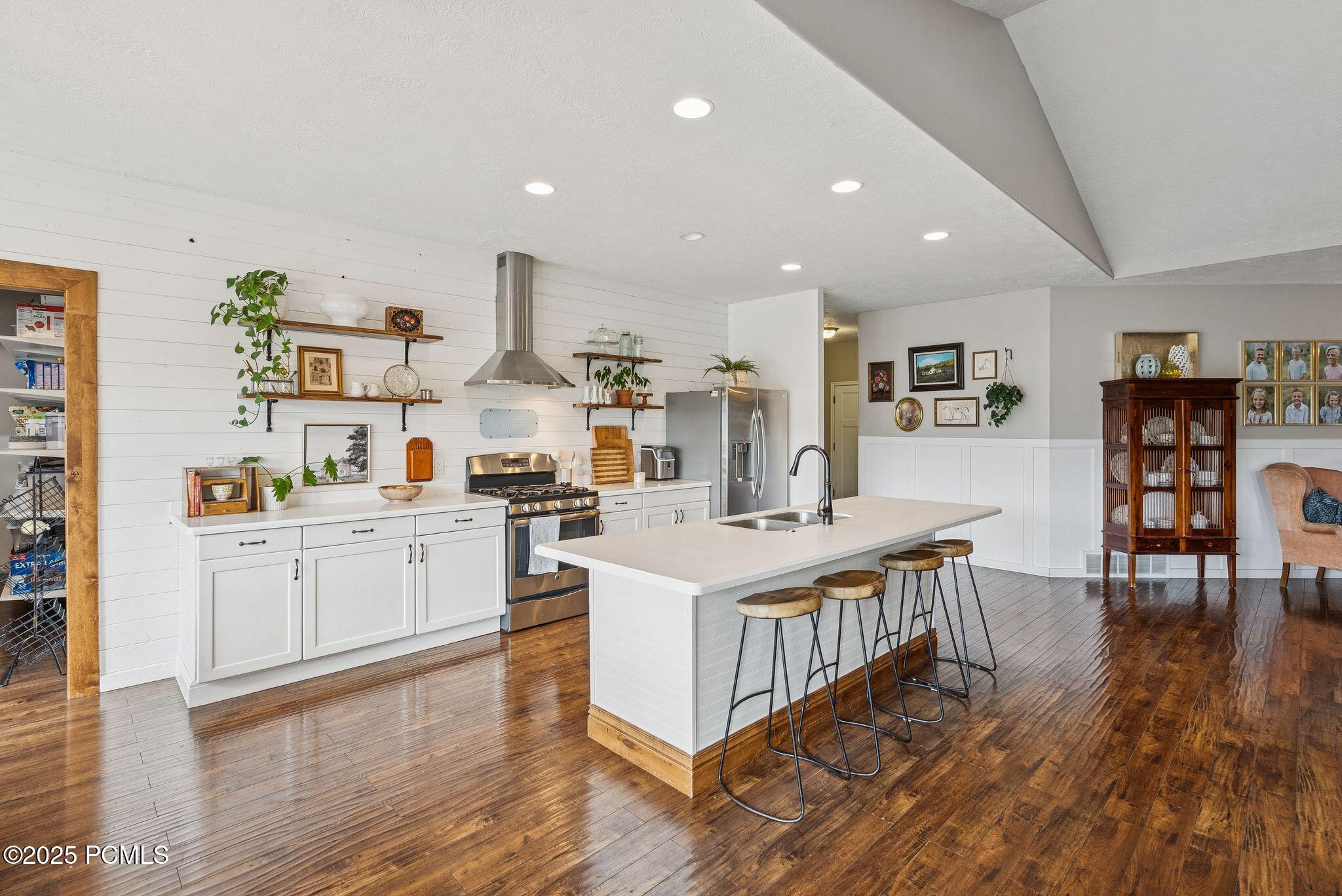 Heber City, Utah 84032, United States, 6 Bedrooms Bedrooms, ,4 BathroomsBathrooms,Residential,Active,177175