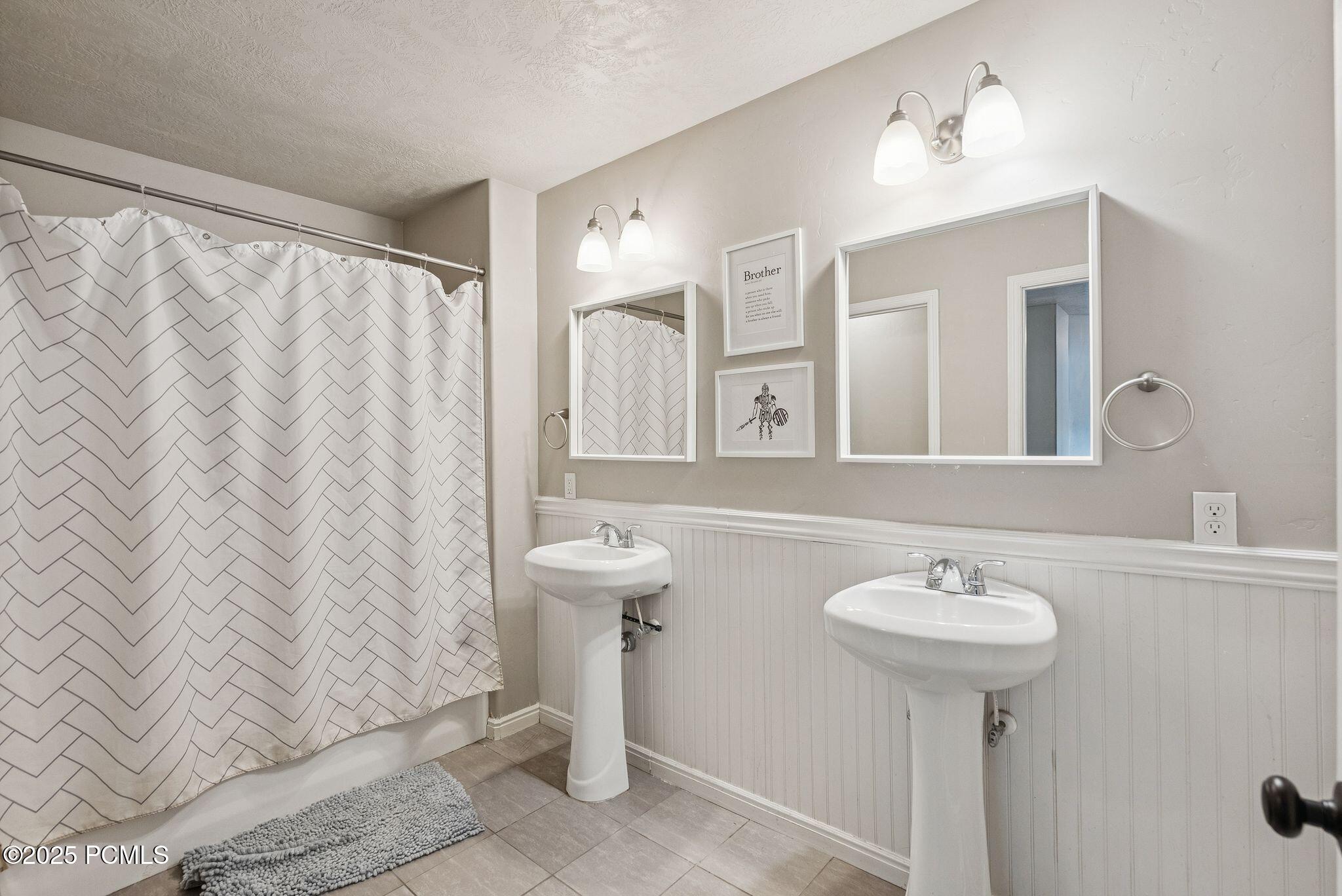 Heber City, Utah 84032, United States, 6 Bedrooms Bedrooms, ,4 BathroomsBathrooms,Residential,Active,177175