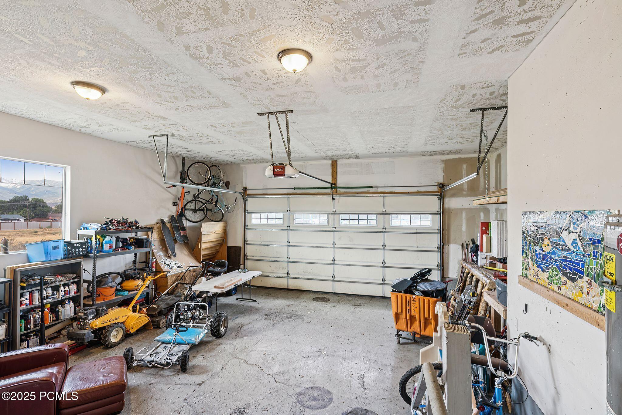 Heber City, Utah 84032, United States, 6 Bedrooms Bedrooms, ,4 BathroomsBathrooms,Residential,Active,177175