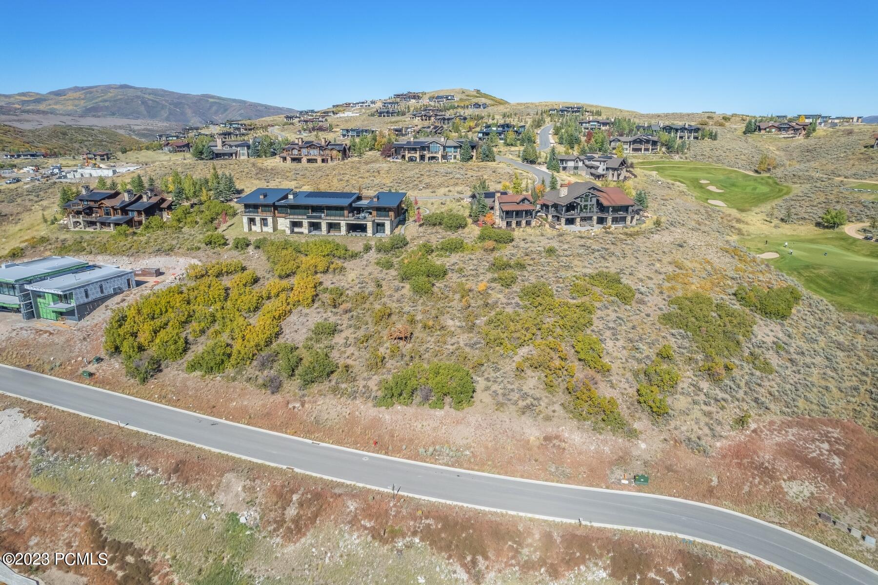 Park City, Utah 84098, United States, 5 Bedrooms Bedrooms, ,7 BathroomsBathrooms,Residential,Pending,69835
