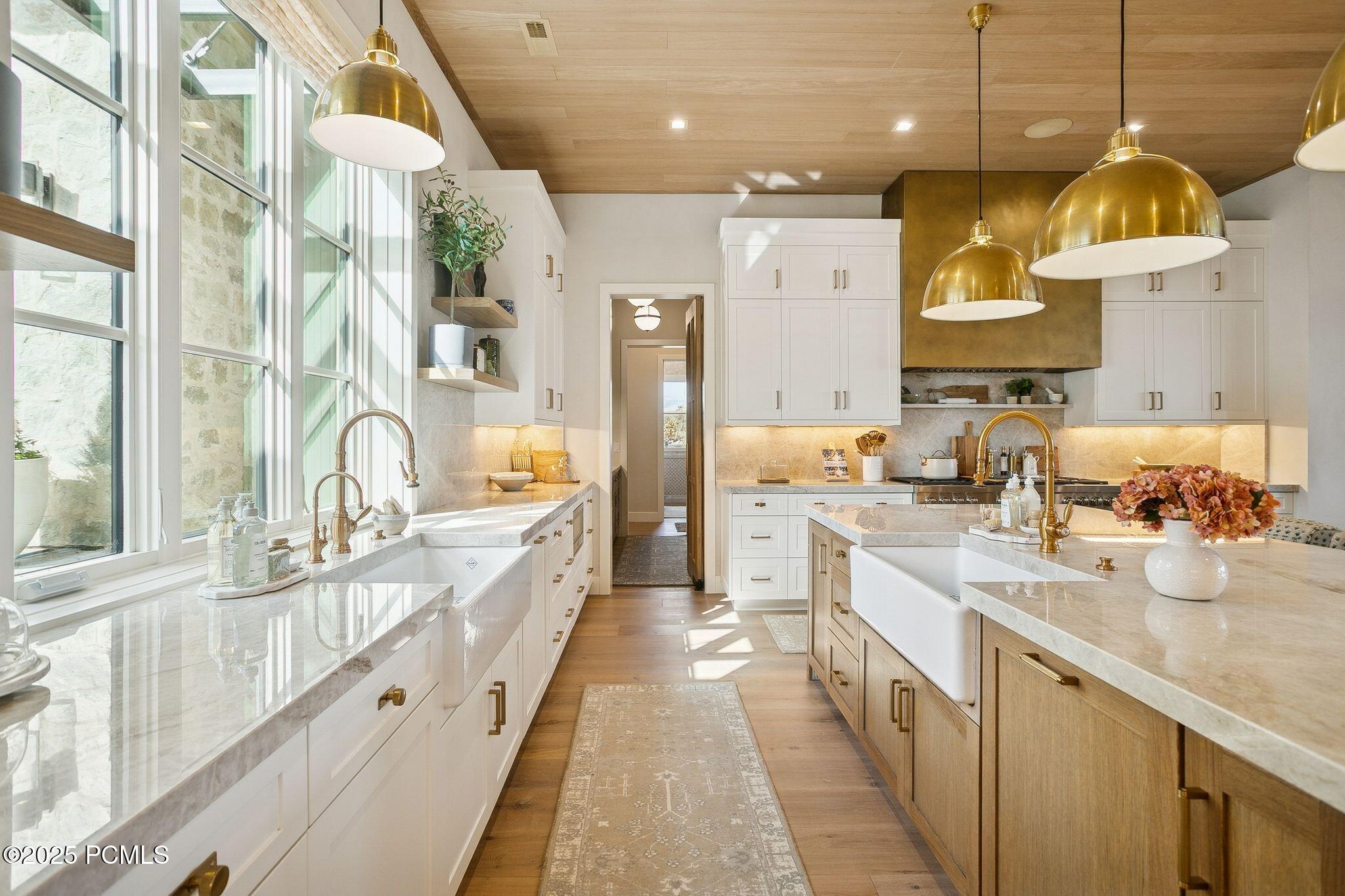 Kamas, Utah 84036, United States, 6 Bedrooms Bedrooms, ,8 BathroomsBathrooms,Residential,Active,221254