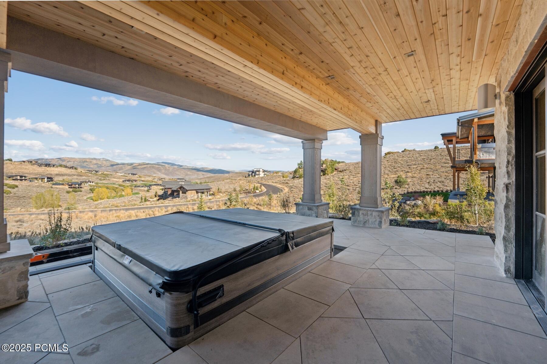 Kamas, Utah 84036, United States, 6 Bedrooms Bedrooms, ,8 BathroomsBathrooms,Residential,Active,221254