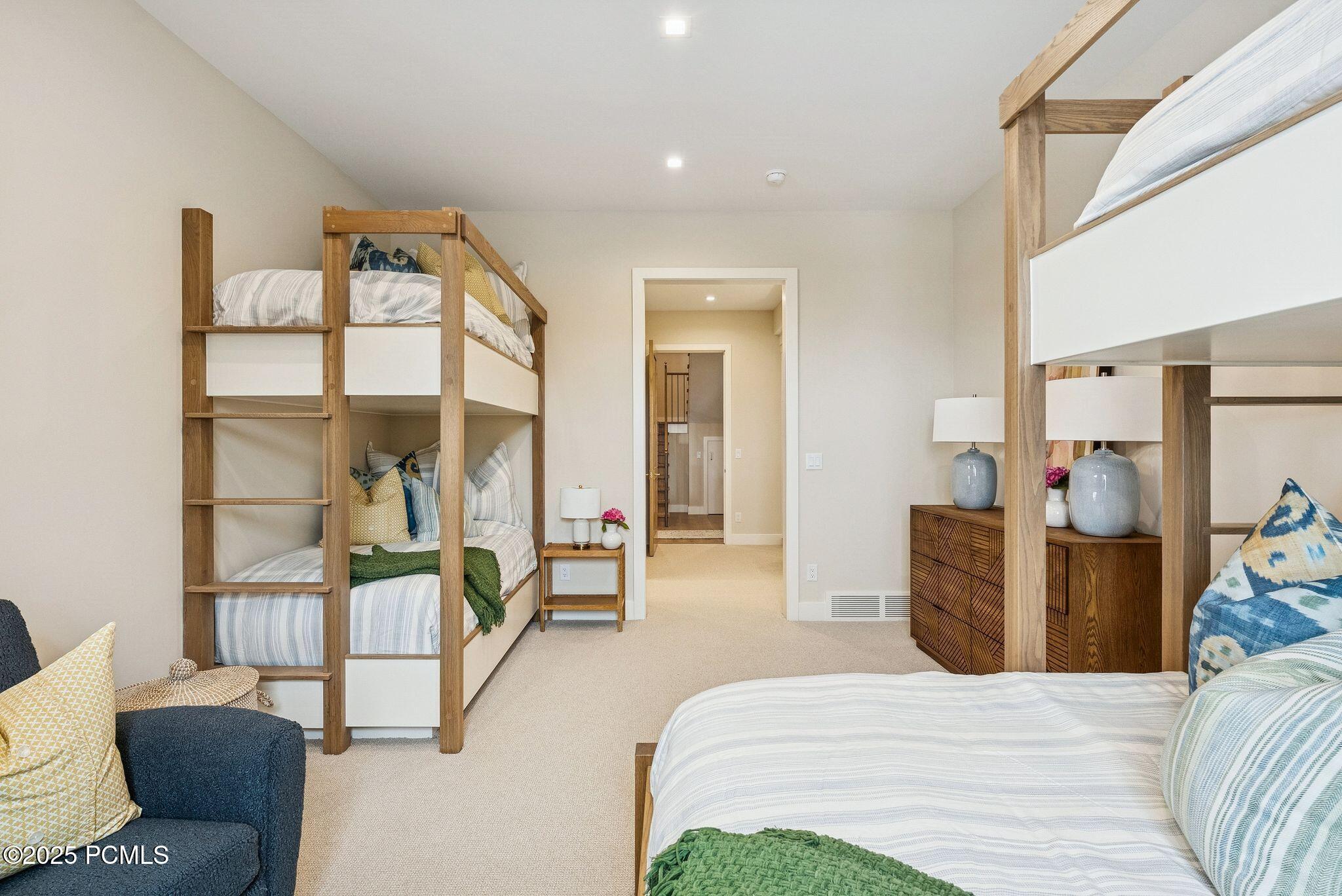 Kamas, Utah 84036, United States, 6 Bedrooms Bedrooms, ,8 BathroomsBathrooms,Residential,Active,221254