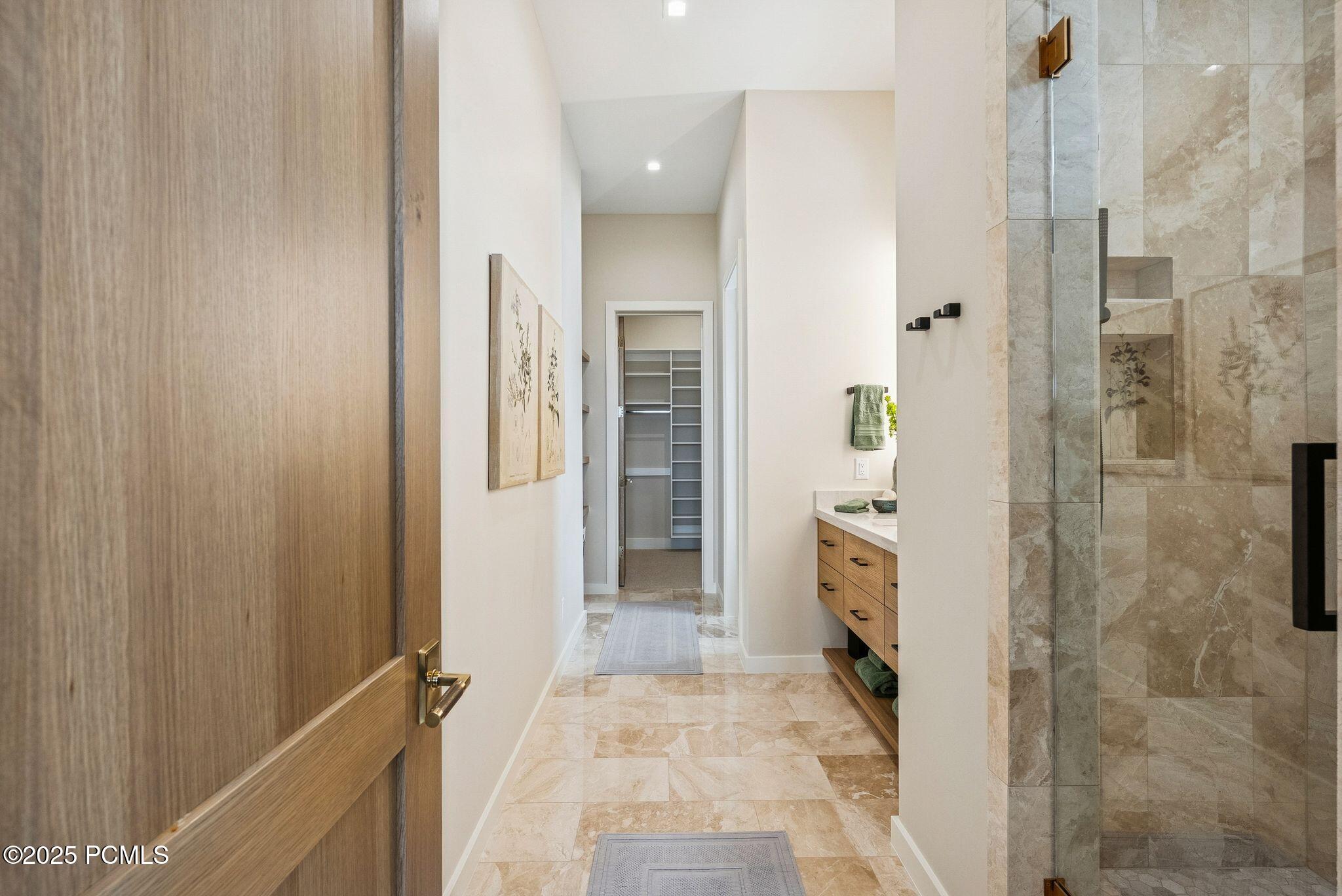 Kamas, Utah 84036, United States, 6 Bedrooms Bedrooms, ,8 BathroomsBathrooms,Residential,Active,221254