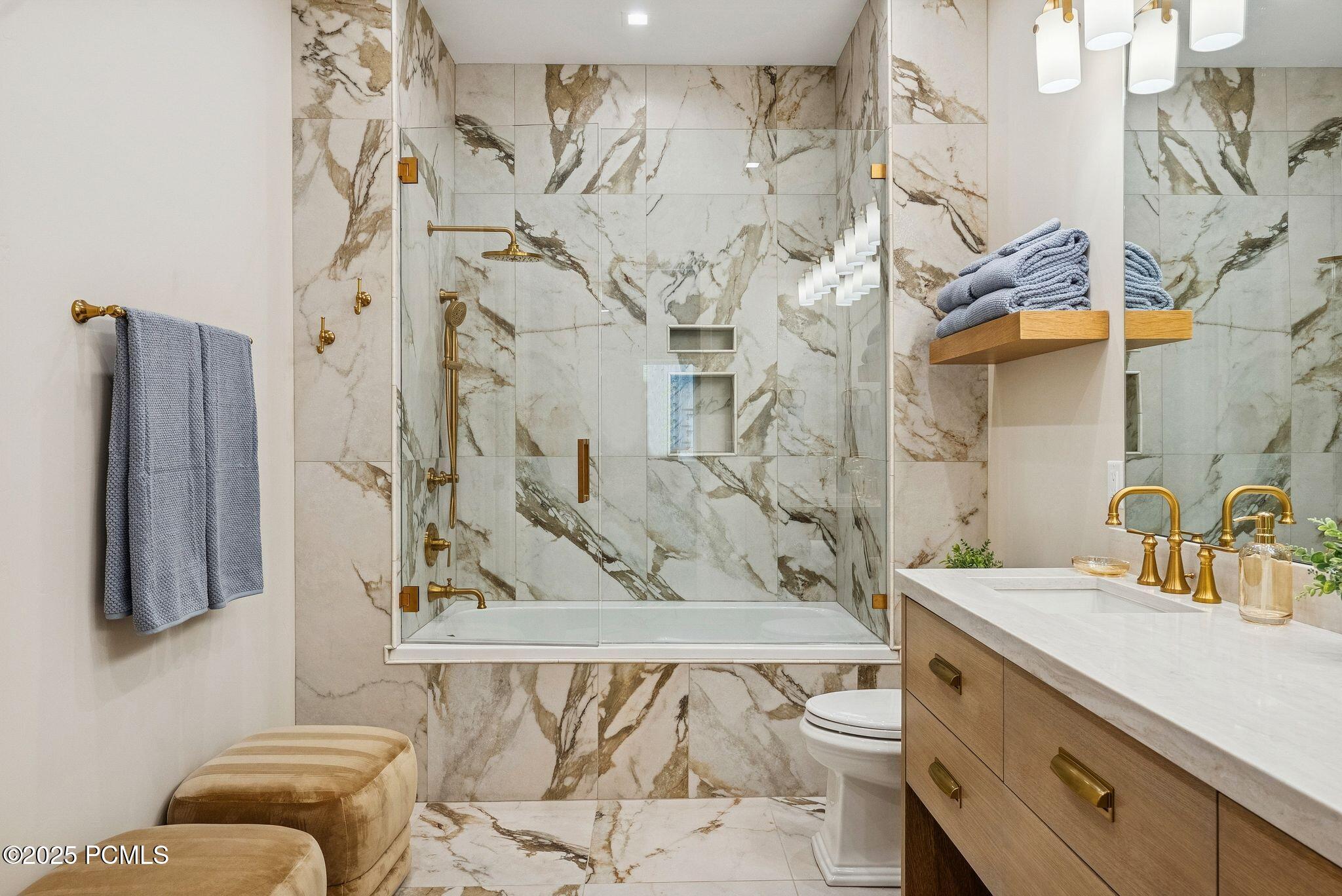 Kamas, Utah 84036, United States, 6 Bedrooms Bedrooms, ,8 BathroomsBathrooms,Residential,Active,221254