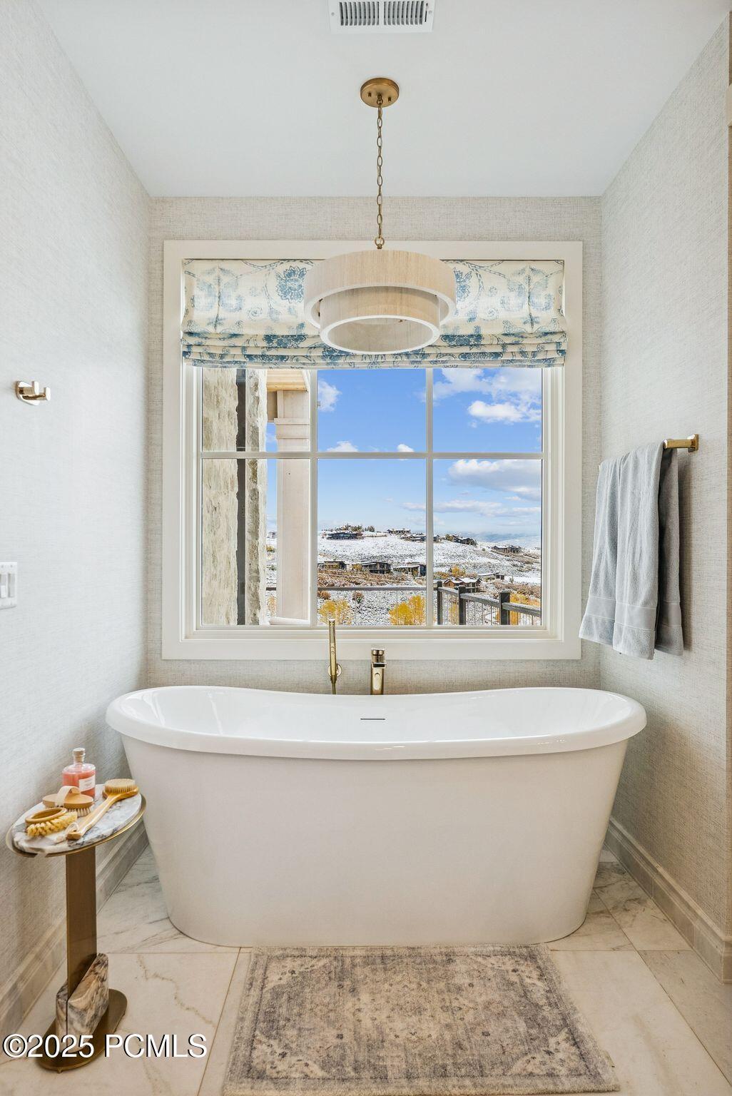 Kamas, Utah 84036, United States, 6 Bedrooms Bedrooms, ,8 BathroomsBathrooms,Residential,Active,221254