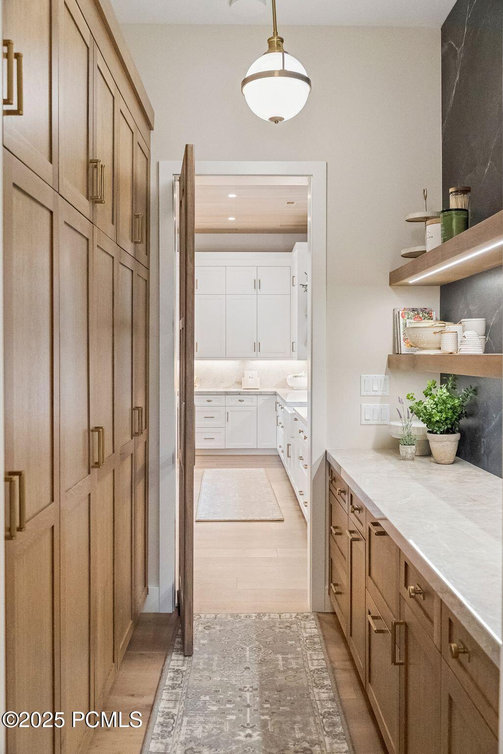 Kamas, Utah 84036, United States, 6 Bedrooms Bedrooms, ,8 BathroomsBathrooms,Residential,Active,221254