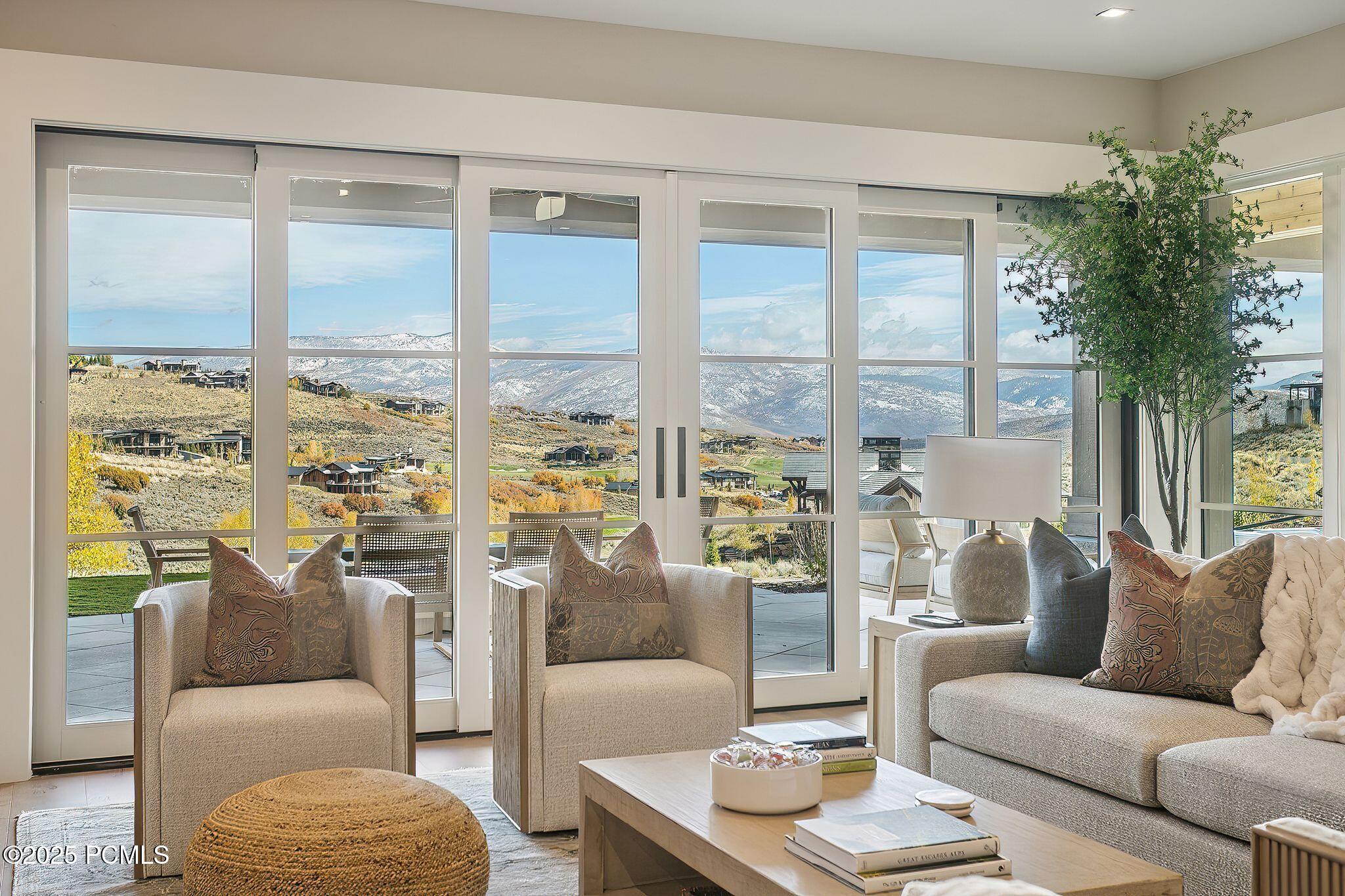 Kamas, Utah 84036, United States, 6 Bedrooms Bedrooms, ,8 BathroomsBathrooms,Residential,Active,221254