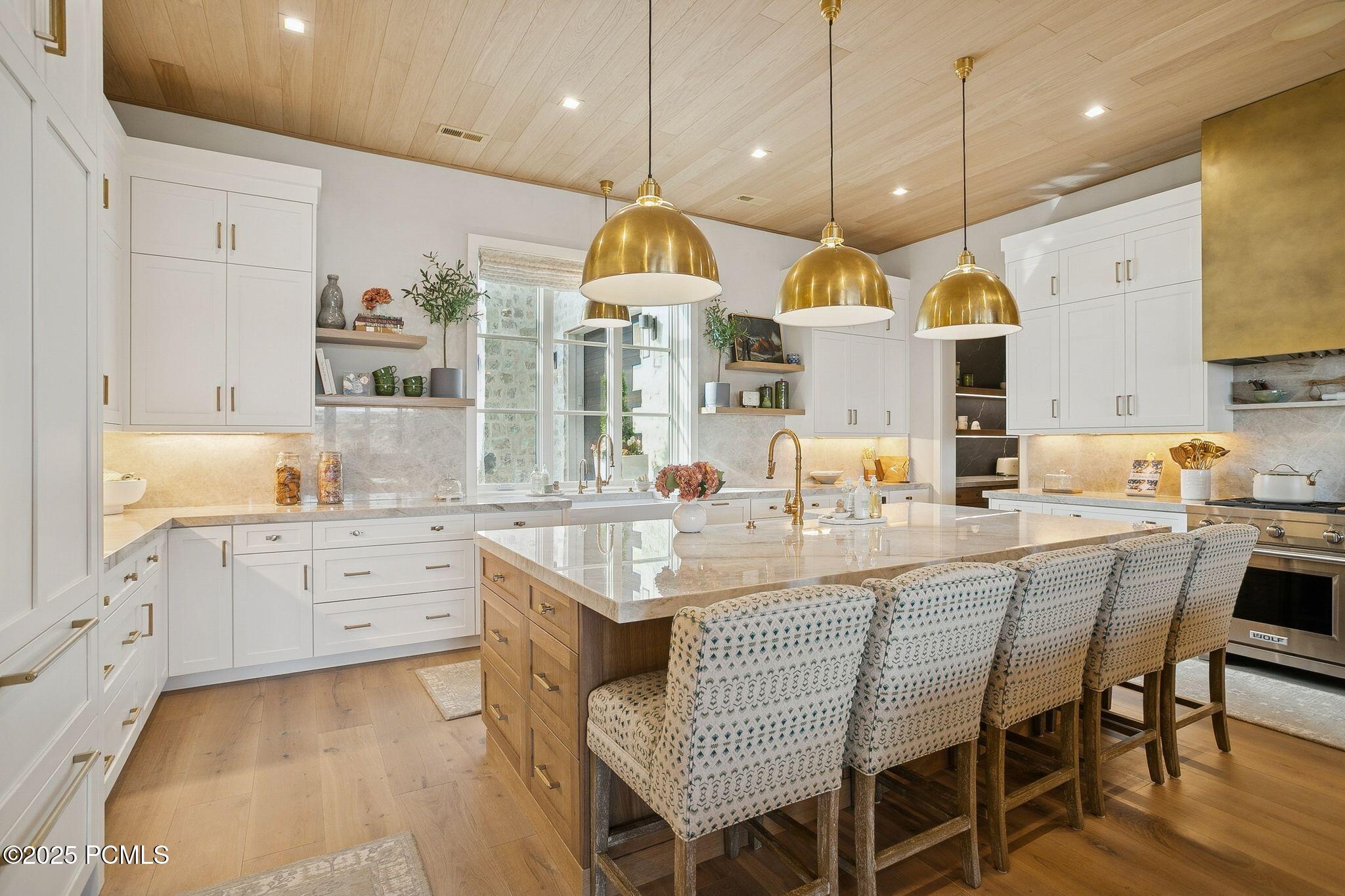 Kamas, Utah 84036, United States, 6 Bedrooms Bedrooms, ,8 BathroomsBathrooms,Residential,Active,221254