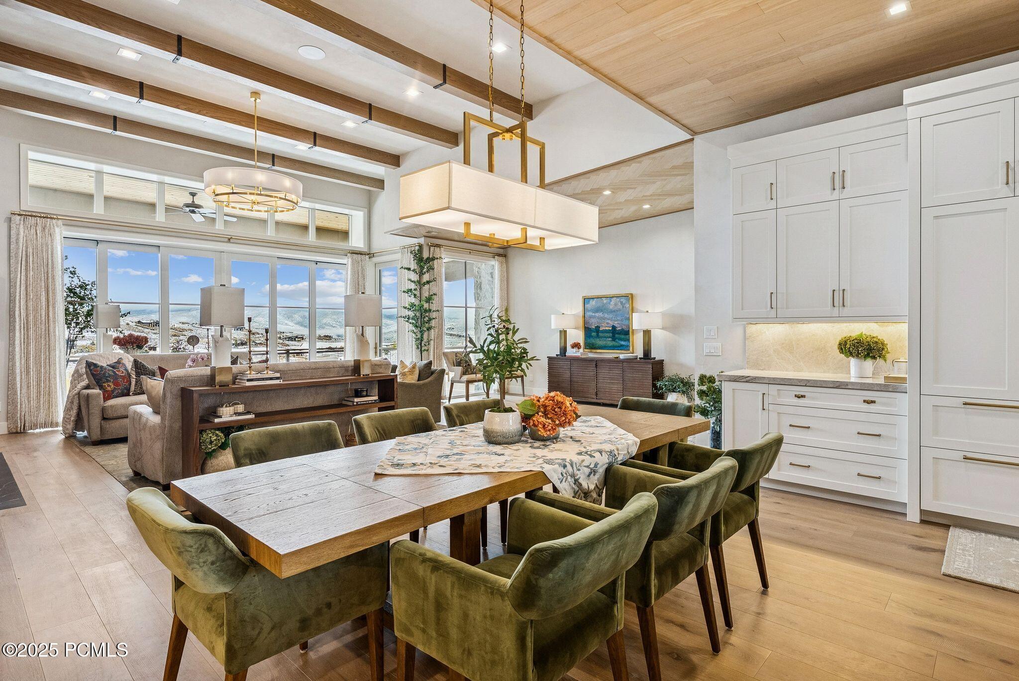 Kamas, Utah 84036, United States, 6 Bedrooms Bedrooms, ,8 BathroomsBathrooms,Residential,Active,221254