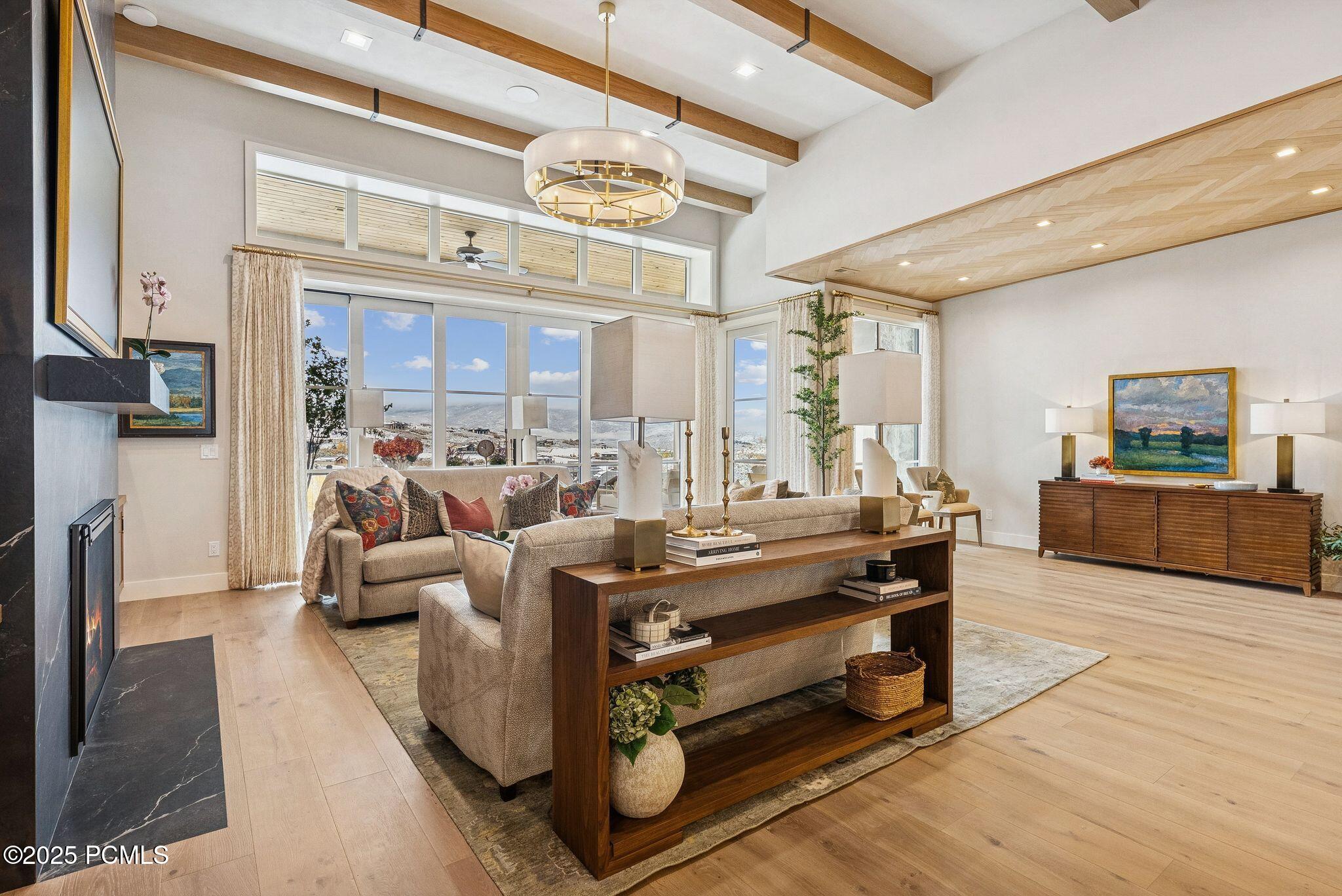 Kamas, Utah 84036, United States, 6 Bedrooms Bedrooms, ,8 BathroomsBathrooms,Residential,Active,221254