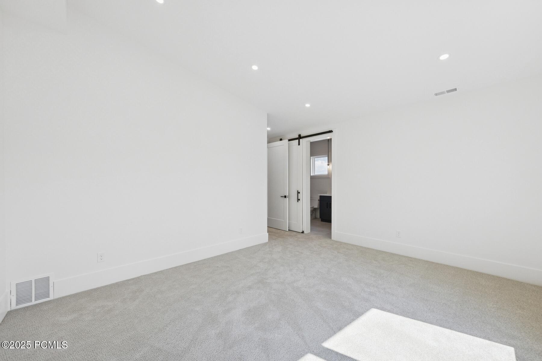 Park City, Utah 84098, United States, 5 Bedrooms Bedrooms, ,6 BathroomsBathrooms,Residential,Active,206586