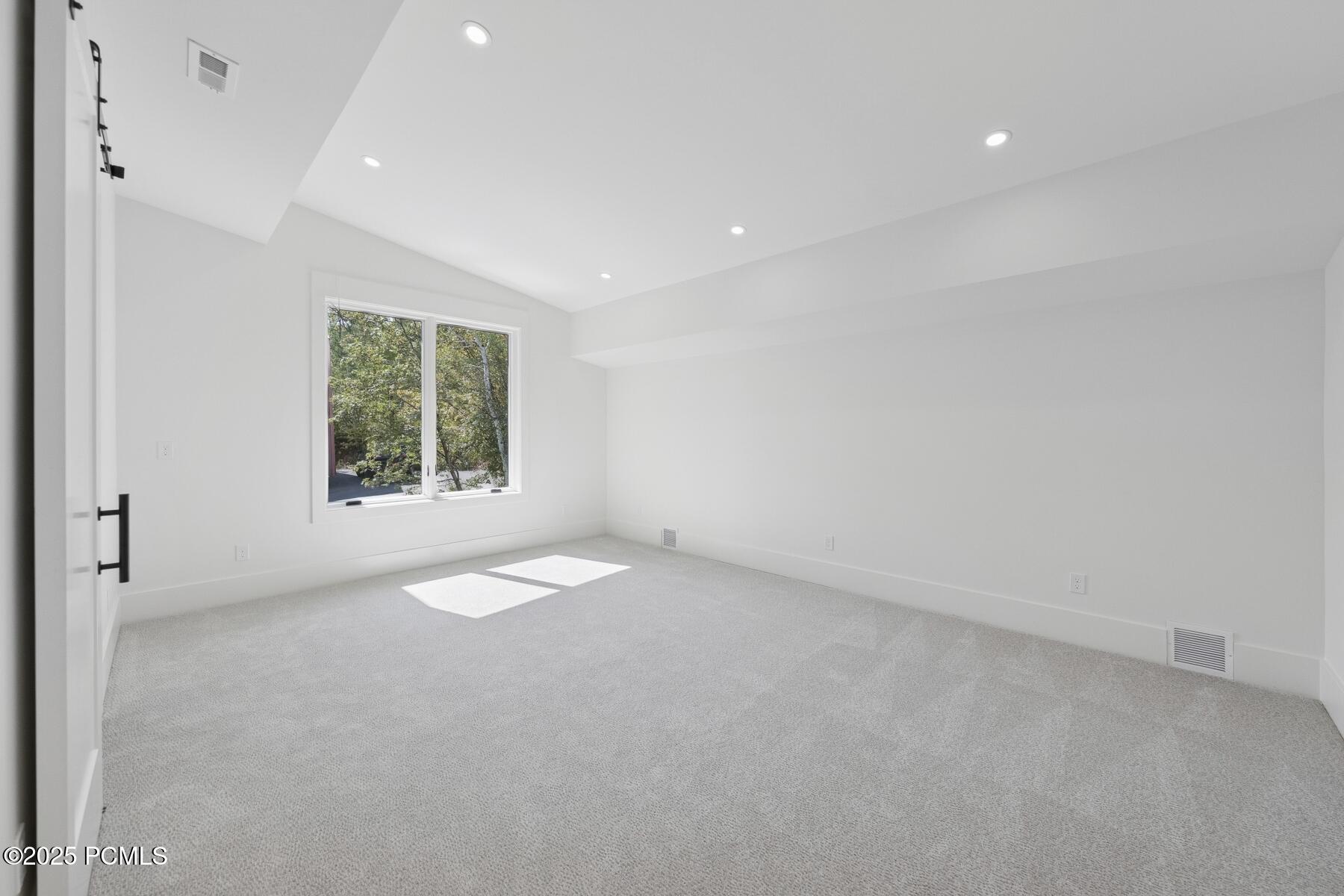 Park City, Utah 84098, United States, 5 Bedrooms Bedrooms, ,6 BathroomsBathrooms,Residential,Active,206586