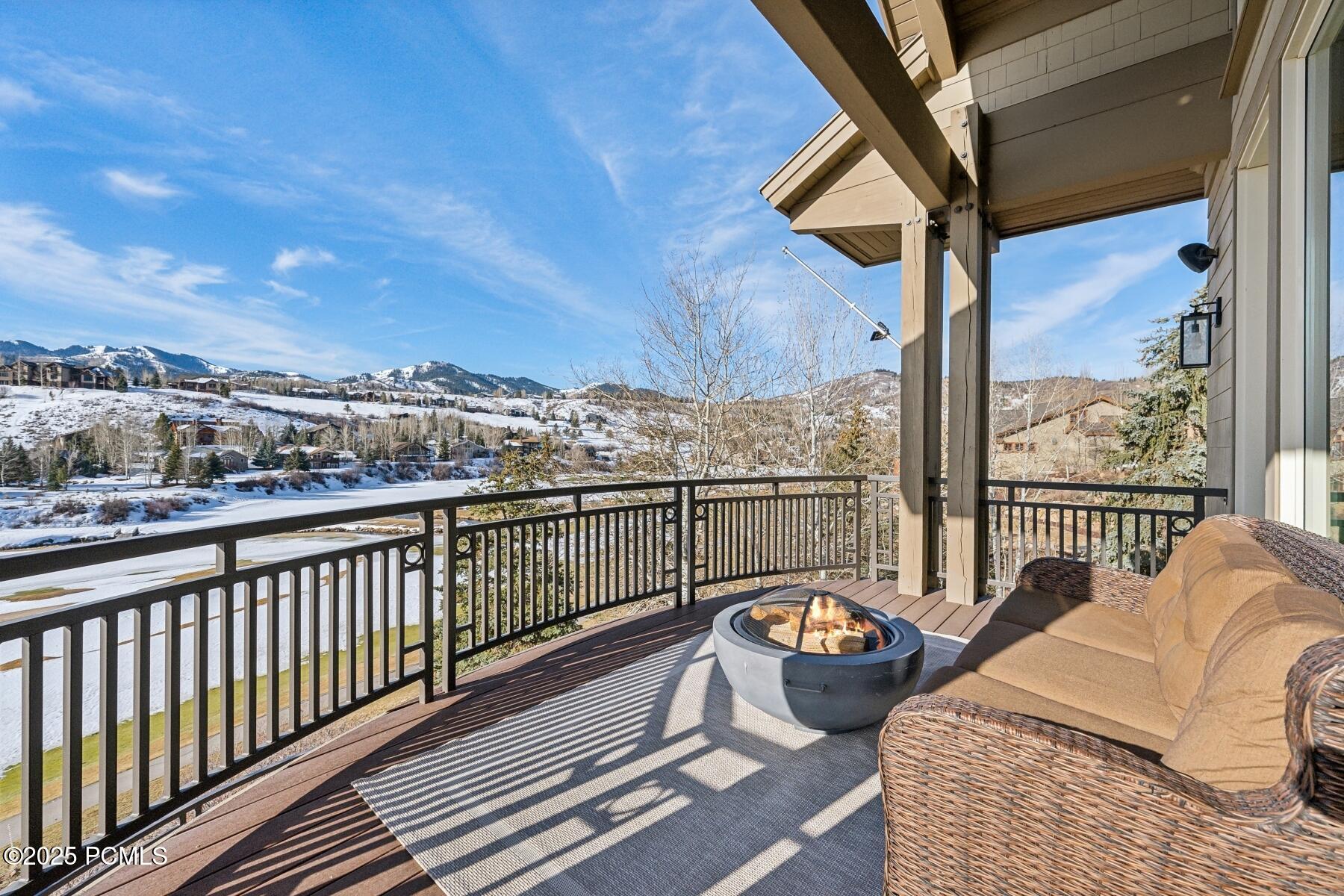 Park City, Utah 84098, United States, 5 Bedrooms Bedrooms, ,6 BathroomsBathrooms,Residential,Active,81943