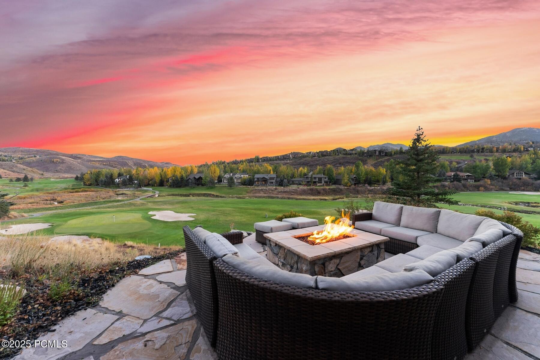 Park City, Utah 84098, United States, 5 Bedrooms Bedrooms, ,6 BathroomsBathrooms,Residential,Active,81943