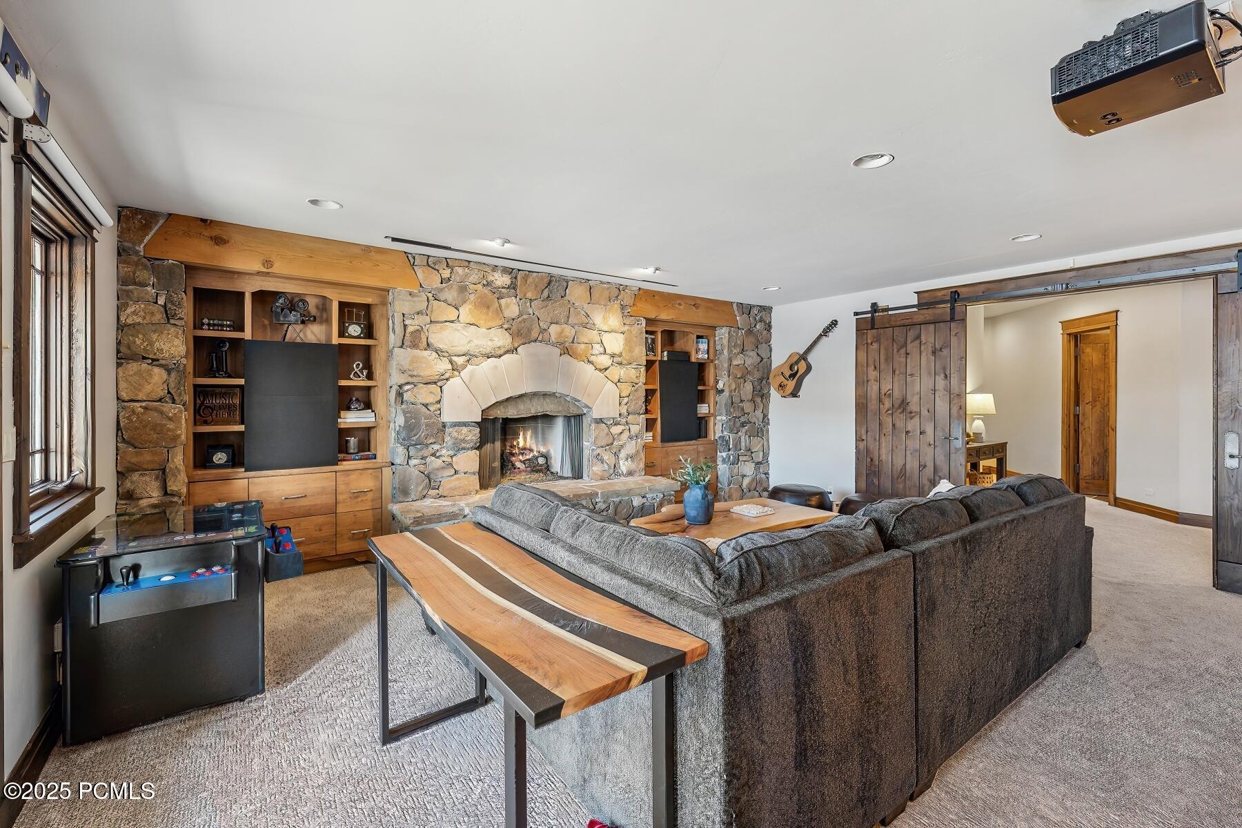 Park City, Utah 84098, United States, 5 Bedrooms Bedrooms, ,6 BathroomsBathrooms,Residential,Active,81943