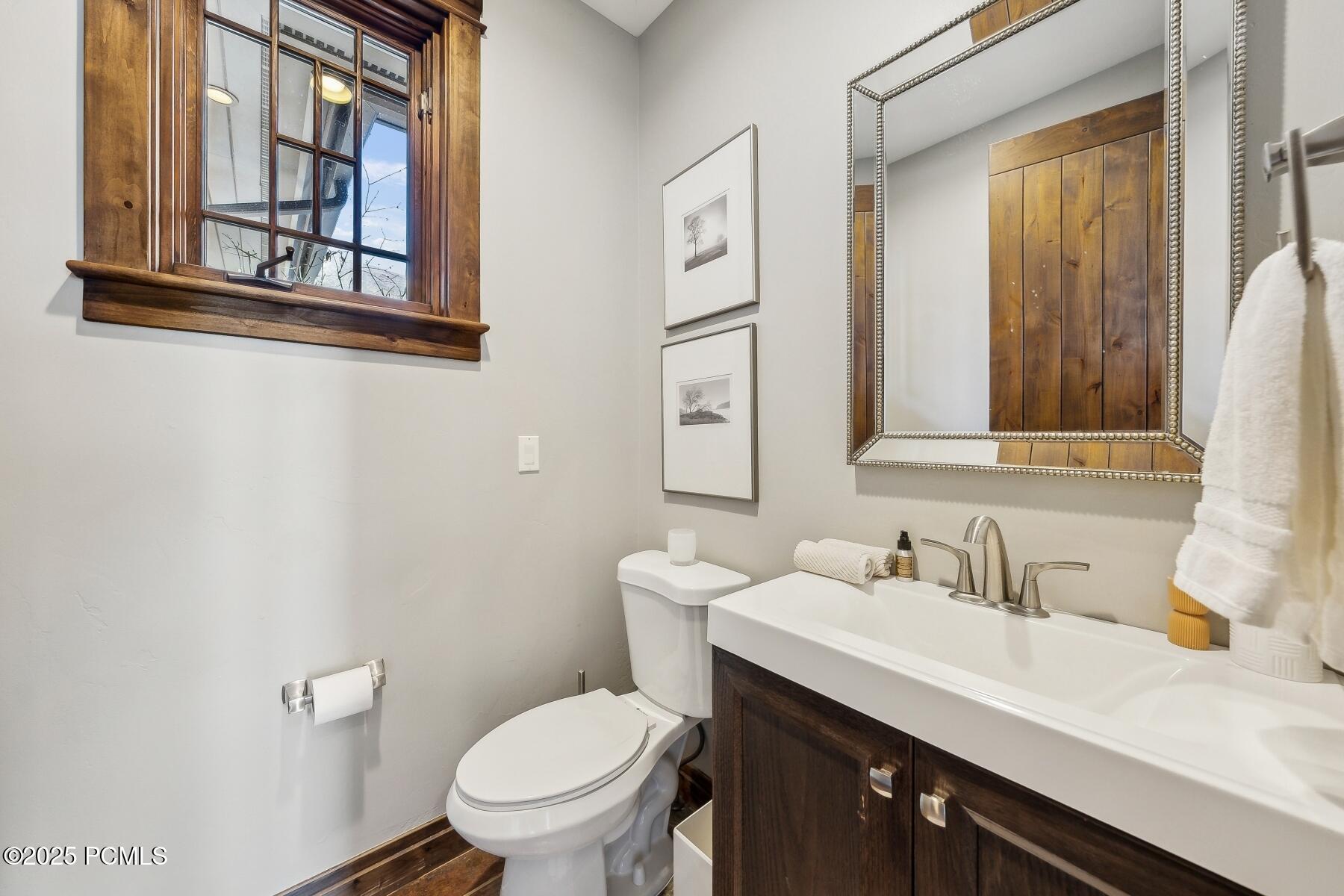 Park City, Utah 84098, United States, 5 Bedrooms Bedrooms, ,6 BathroomsBathrooms,Residential,Active,81943