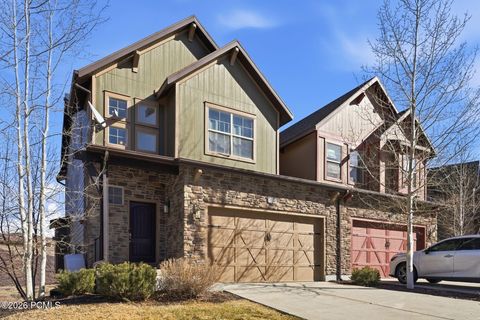 Townhouse For Sale - 964 W Abigail Dr Dr<br/> Kamas, UT 84036