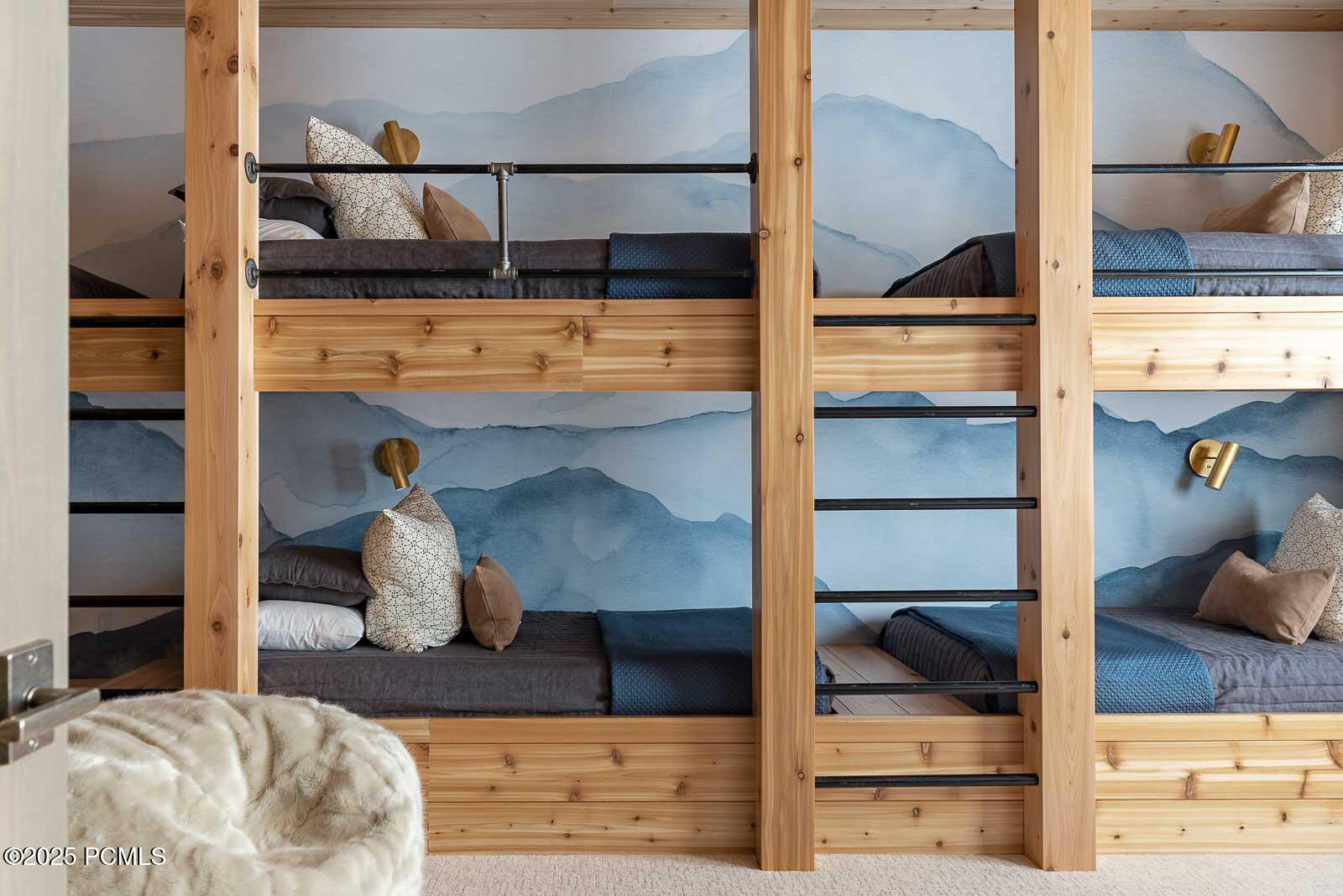 Kamas, Utah 84036, United States, 5 Bedrooms Bedrooms, ,5 BathroomsBathrooms,Residential,Active,189537